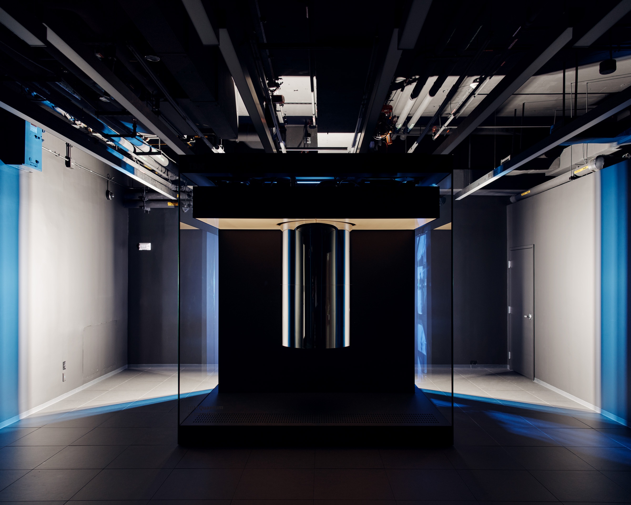 May tinh luong tu anh 4