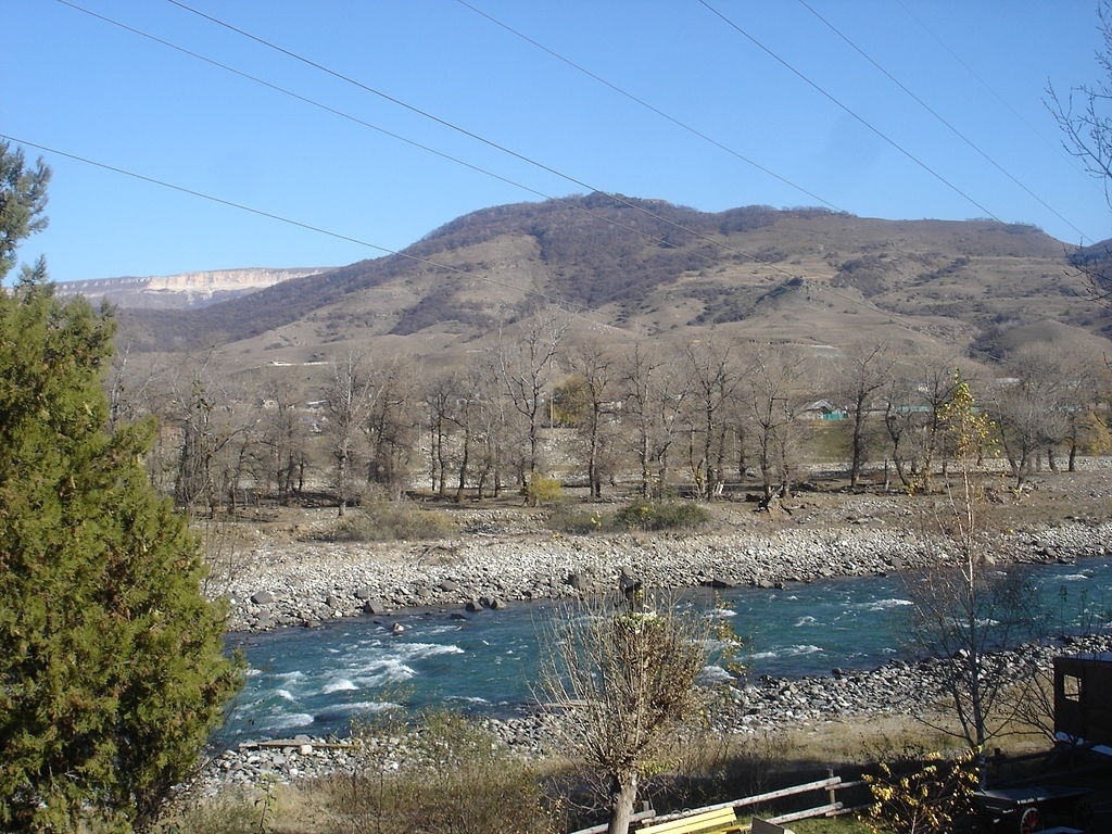 ho nuoc tu than anh 7