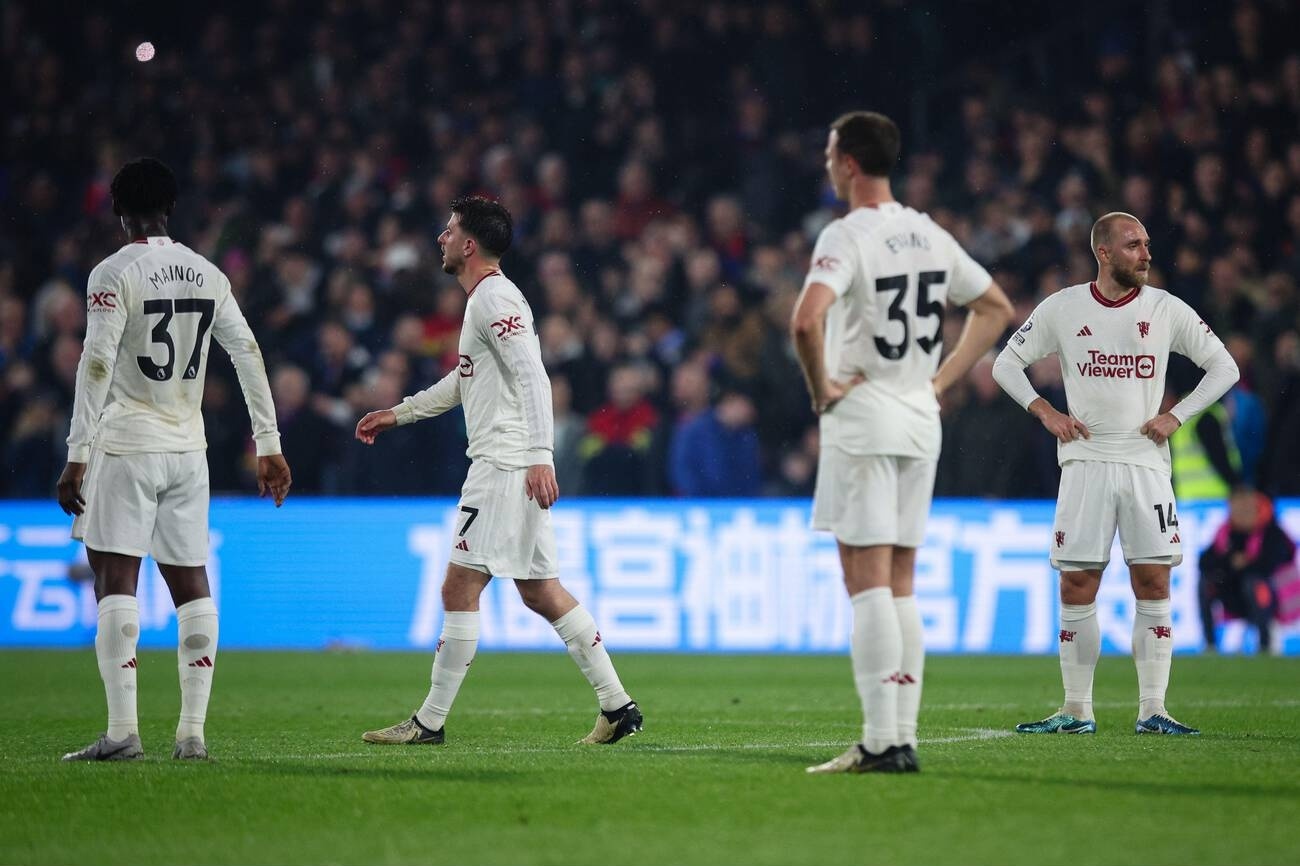 Du lieu phoi bay 'tu huyet' cua MU hinh anh