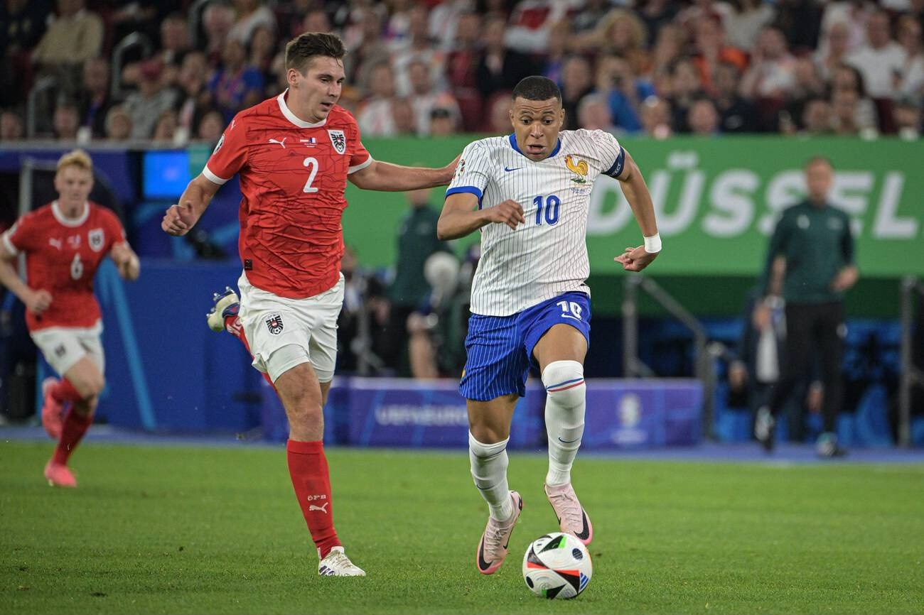 Thong ke 'do khoc do cuoi' cua tuyen Phap hinh anh