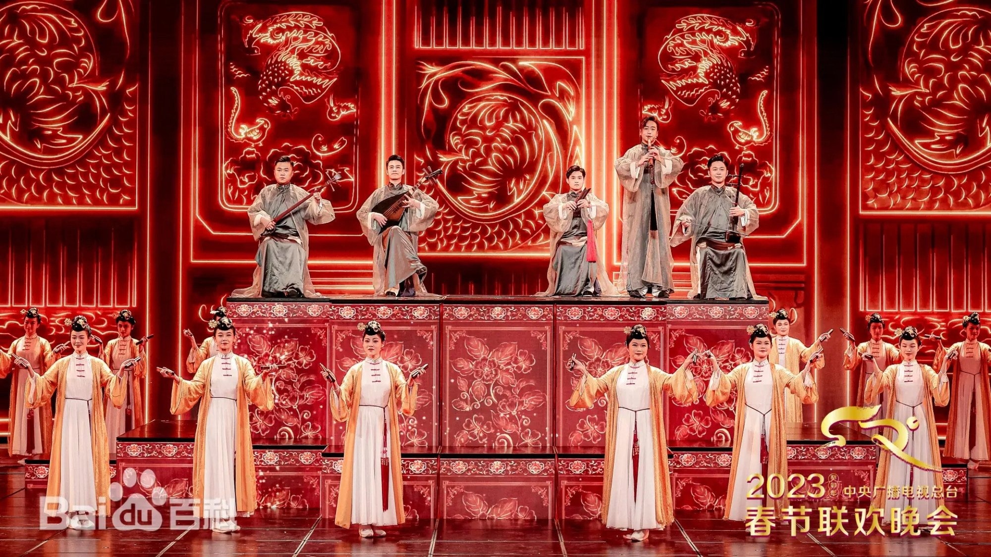 Alibaba xuat khau Xuan Van hinh anh