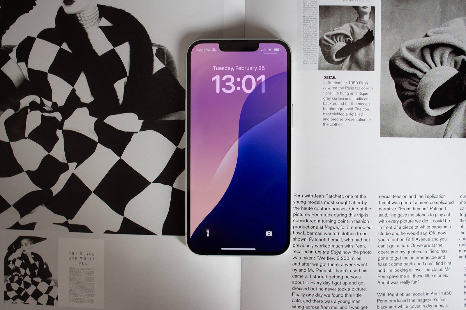 iPhone moi gay ngac nhien hinh anh