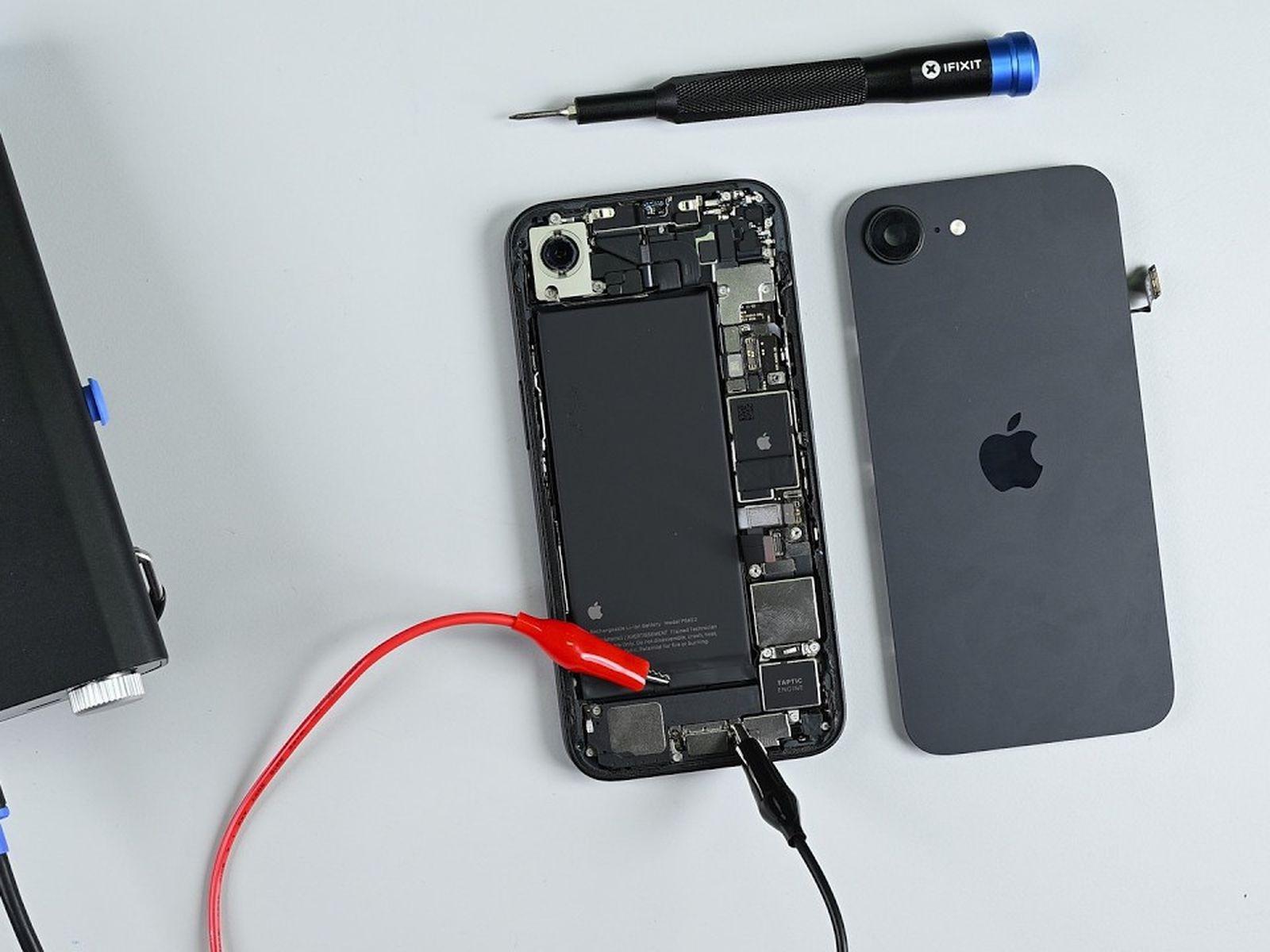 Ket luan gay ngac nhien khi chuyen gia ‘mo bung’ iPhone moi hinh anh