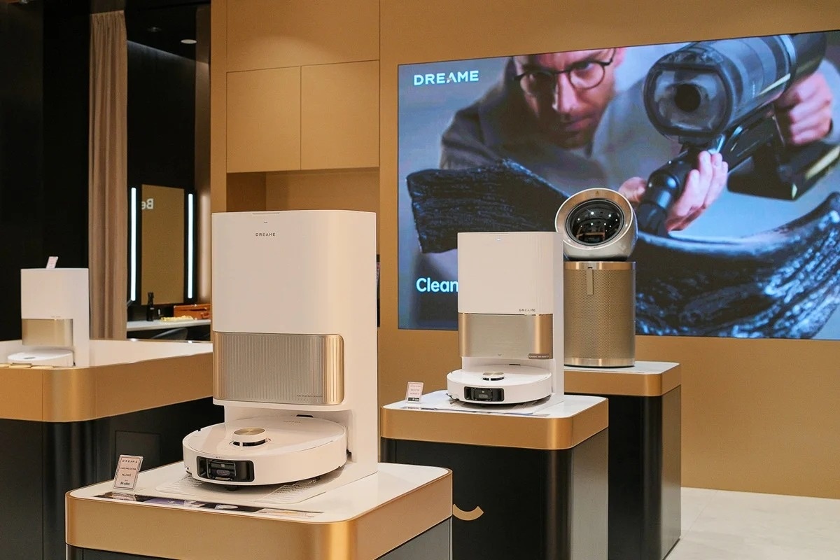 Hang Trung Quoc hua thuong Tet bang vang cho toan bo nhan vien hinh anh