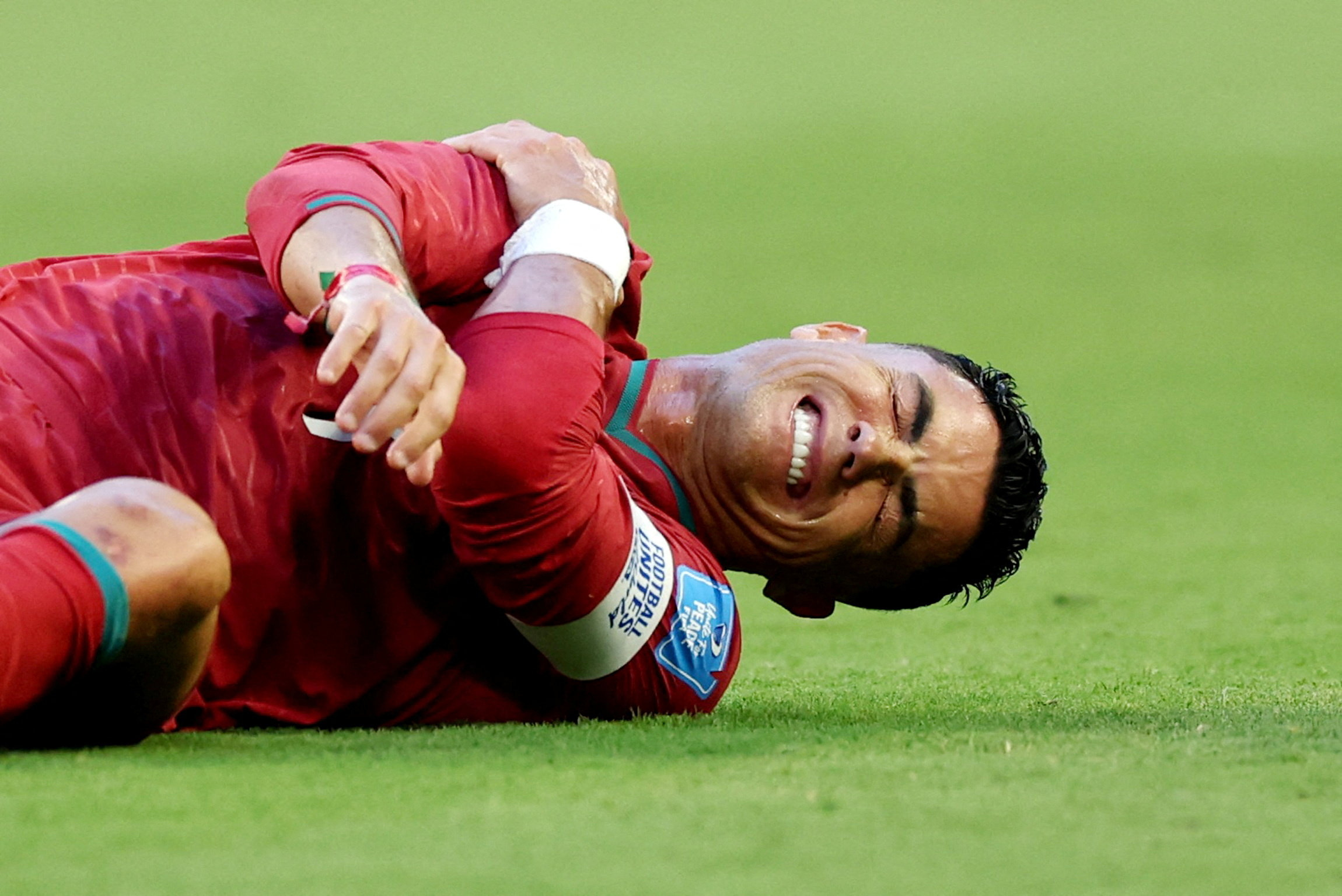 So 7 trai nguoc cua Messi va Ronaldo hinh anh