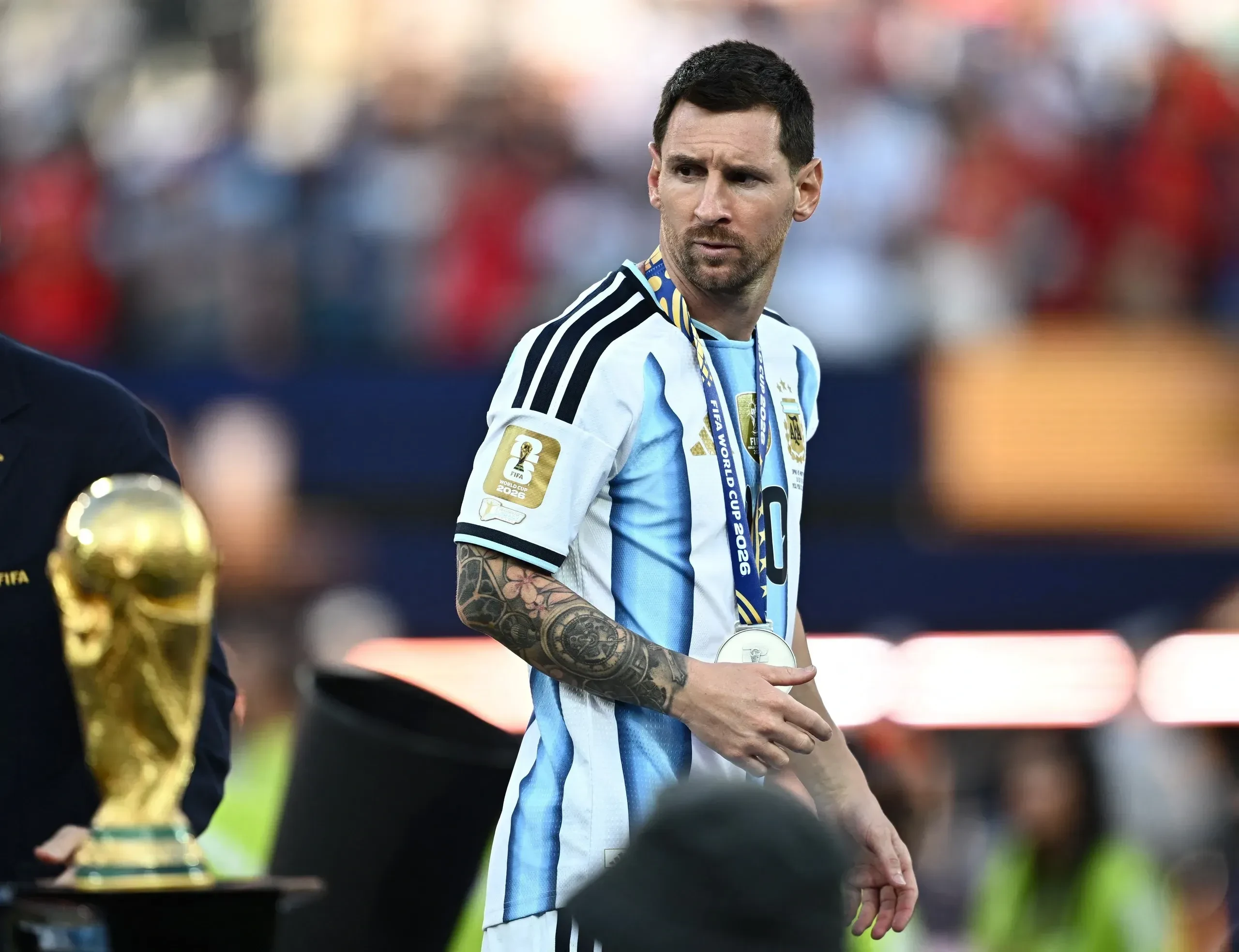 Loạt kỷ lục của Lionel Messi trong ngày buồn