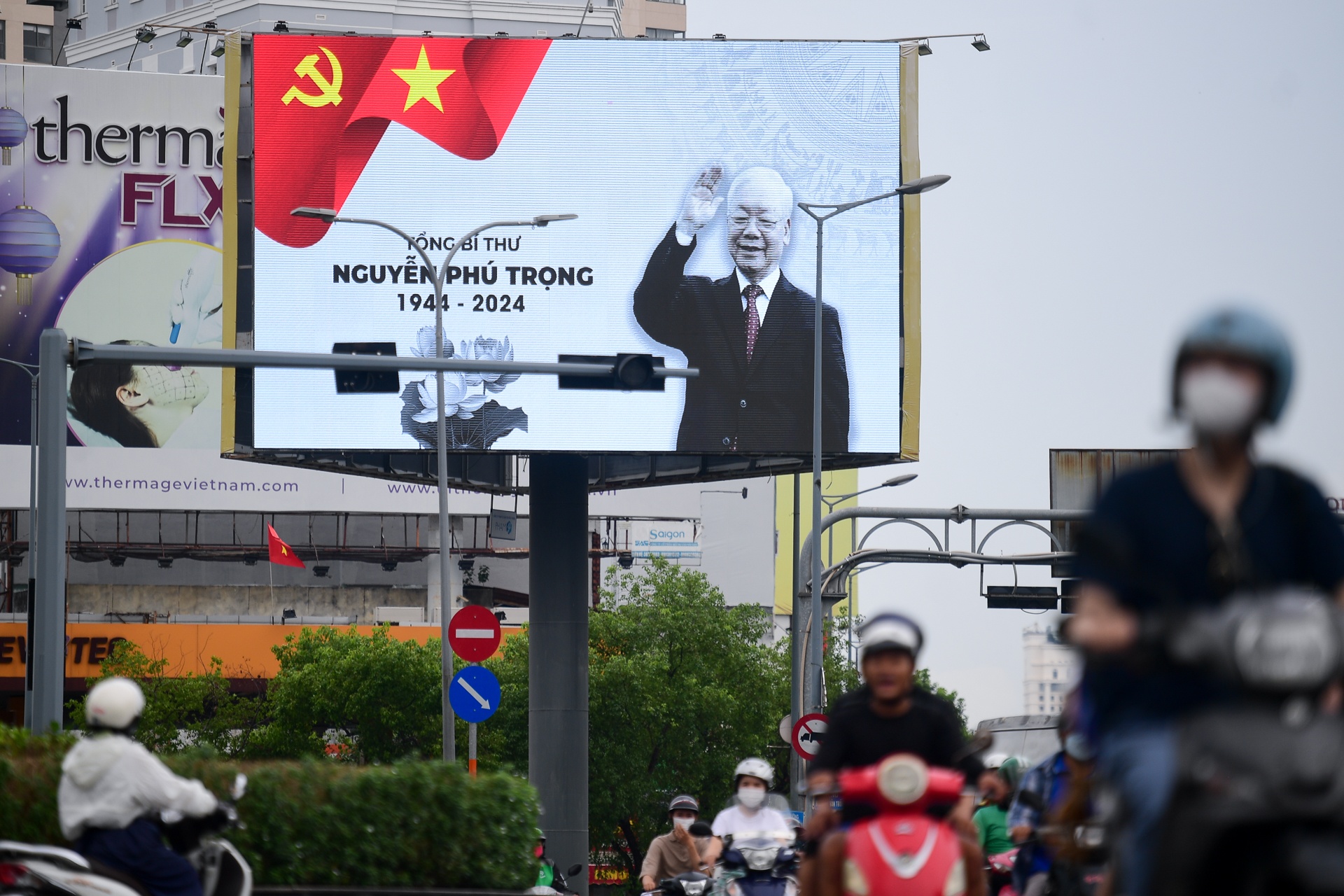 Quoc tang Tong bi thu anh 2