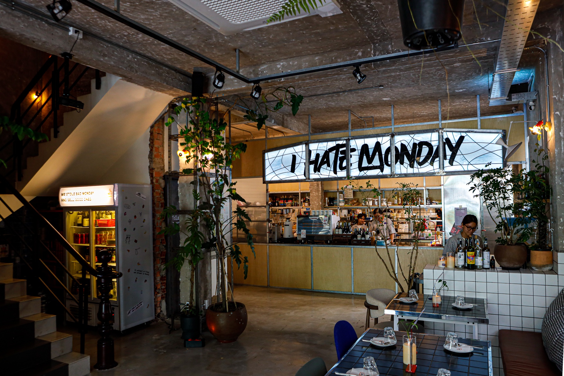 ca phe quan 2 anh 10