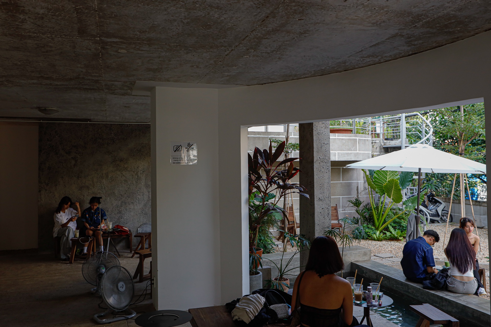 ca phe quan 2 anh 12