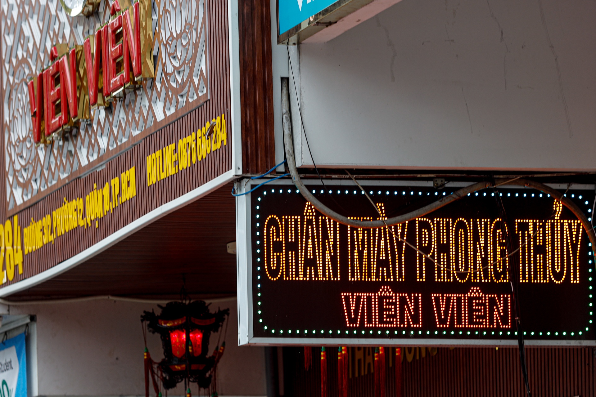 Ba co so 'chan may phong thuy' co nghe si quang cao bi xu phat hinh anh