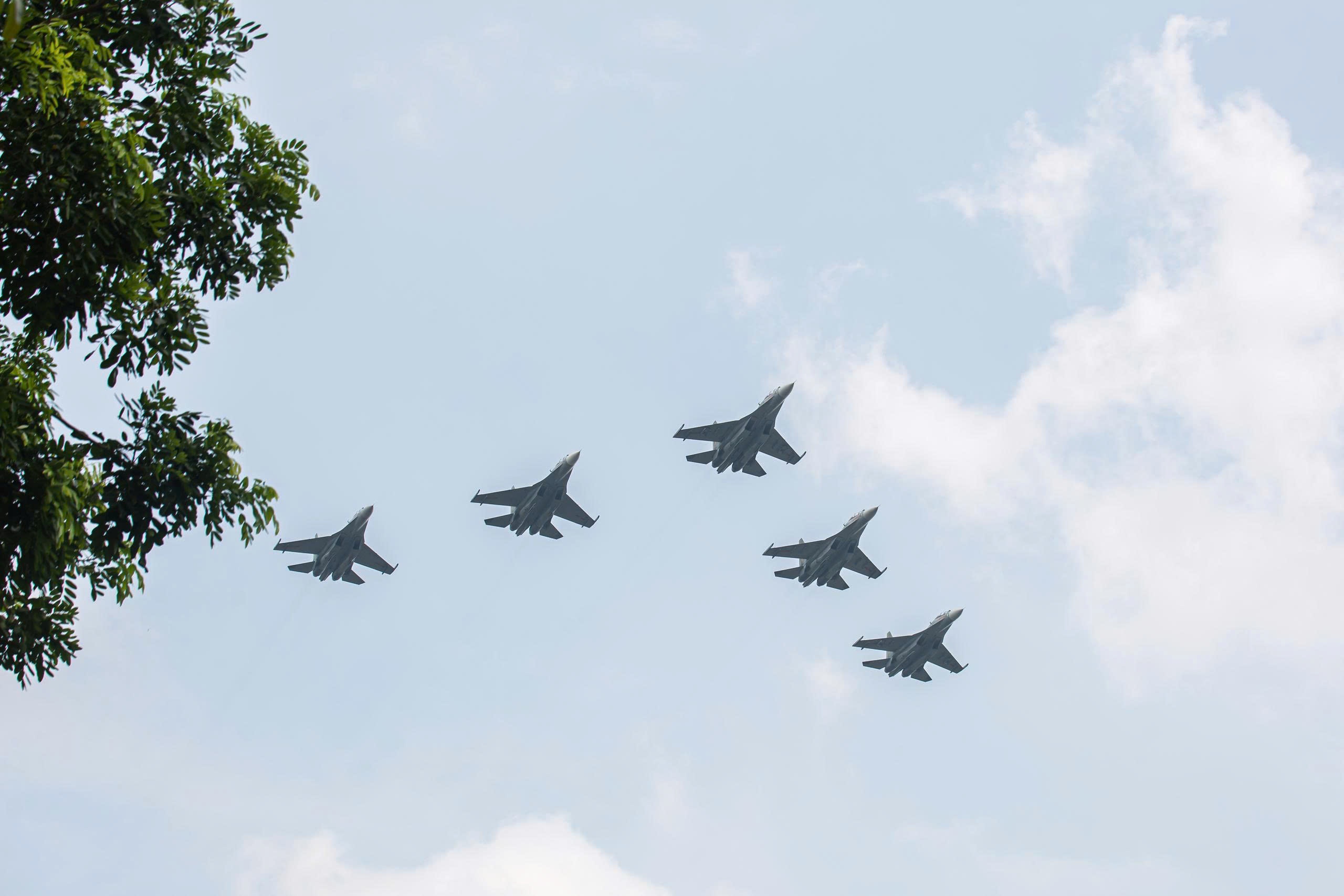 truc thang,  tiem kich anh 4