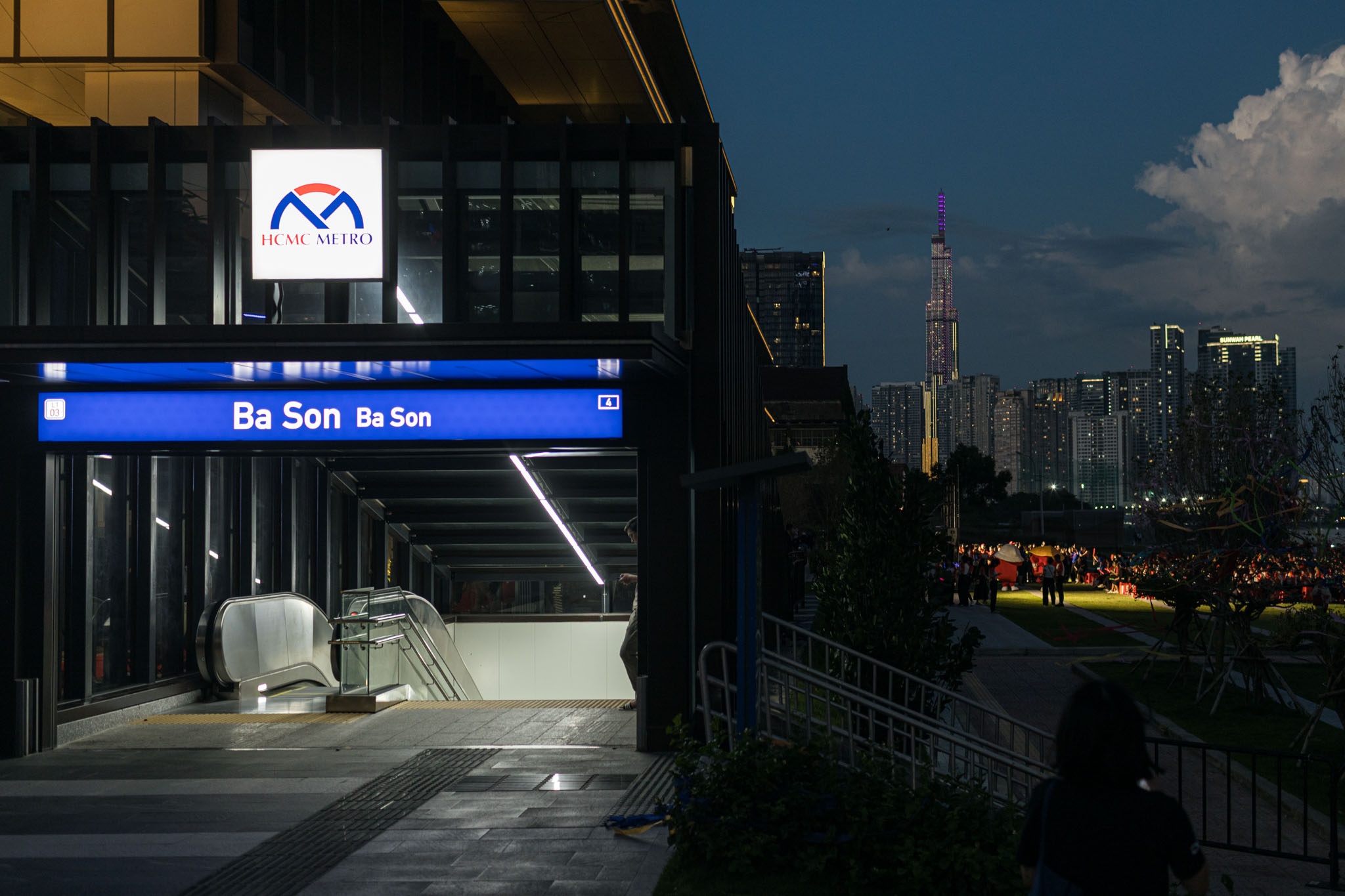 Nguyen Thi Phuong Thao anh 15