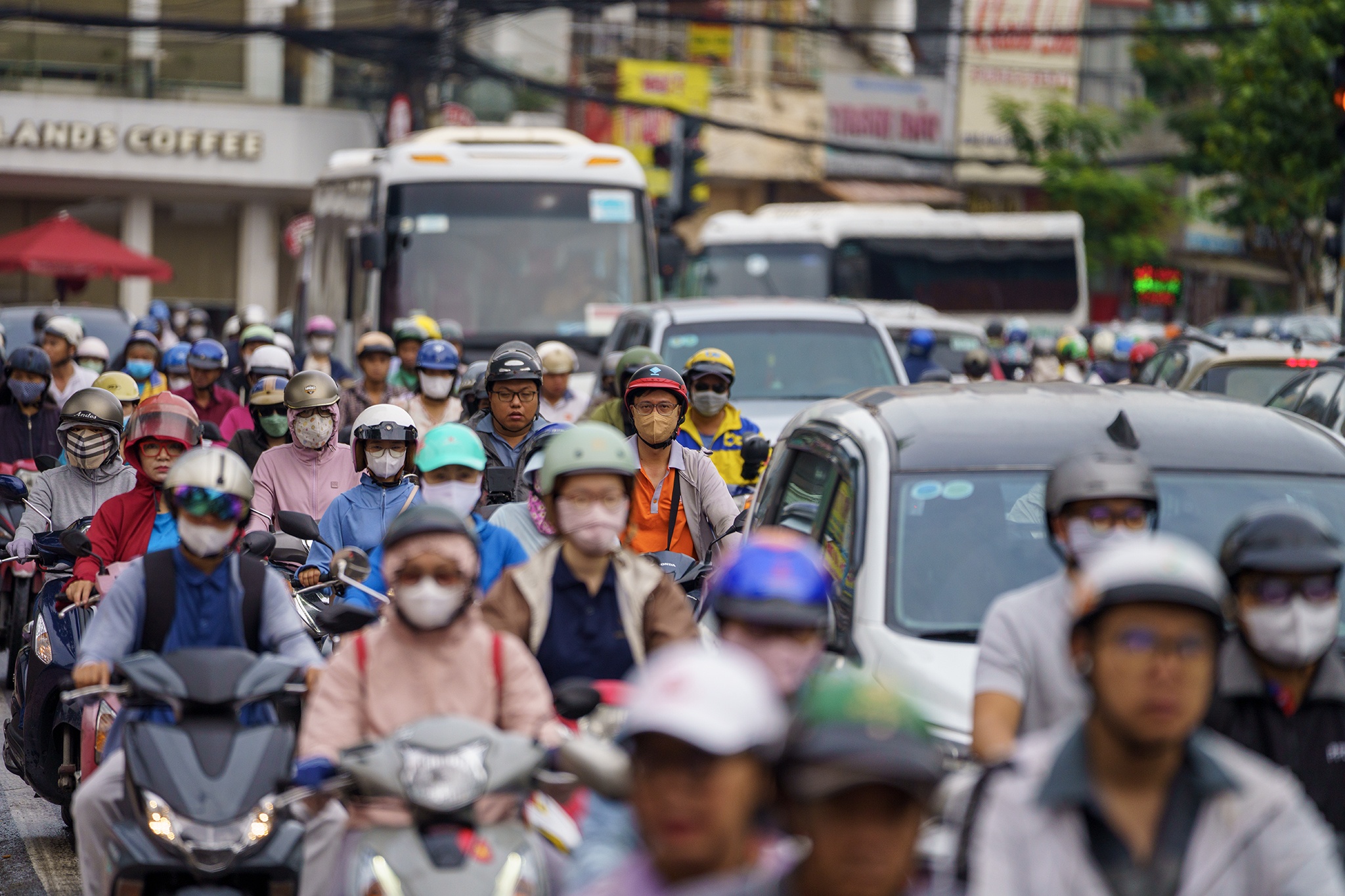 kẹt xe tphcm   ảnh 2 ket xe tphcm anh 2