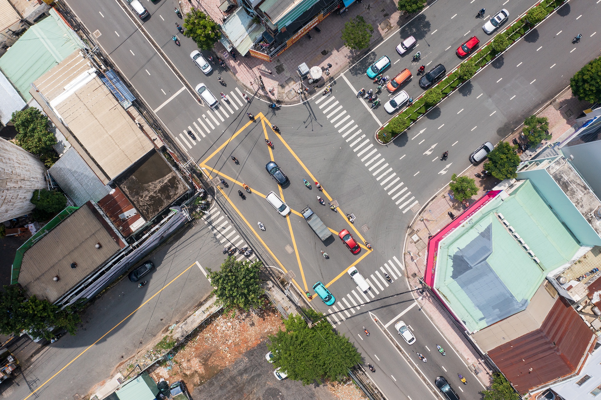 kẹt xe tphcm   ảnh 8 ket xe tphcm anh 8