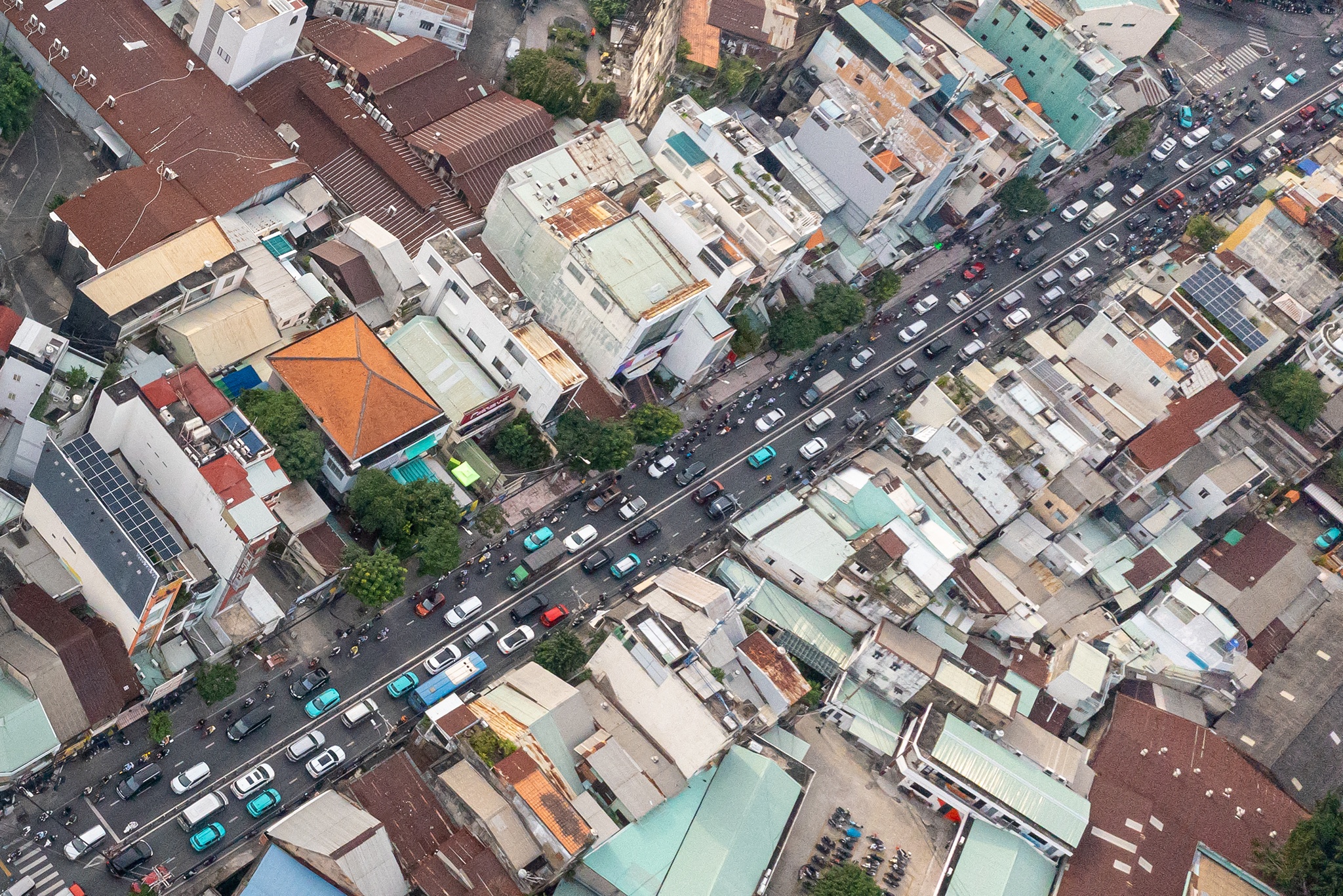 Ba hang muc nghin ty se thay doi dien mao duong 'ket xe nhat TP.HCM' hinh anh