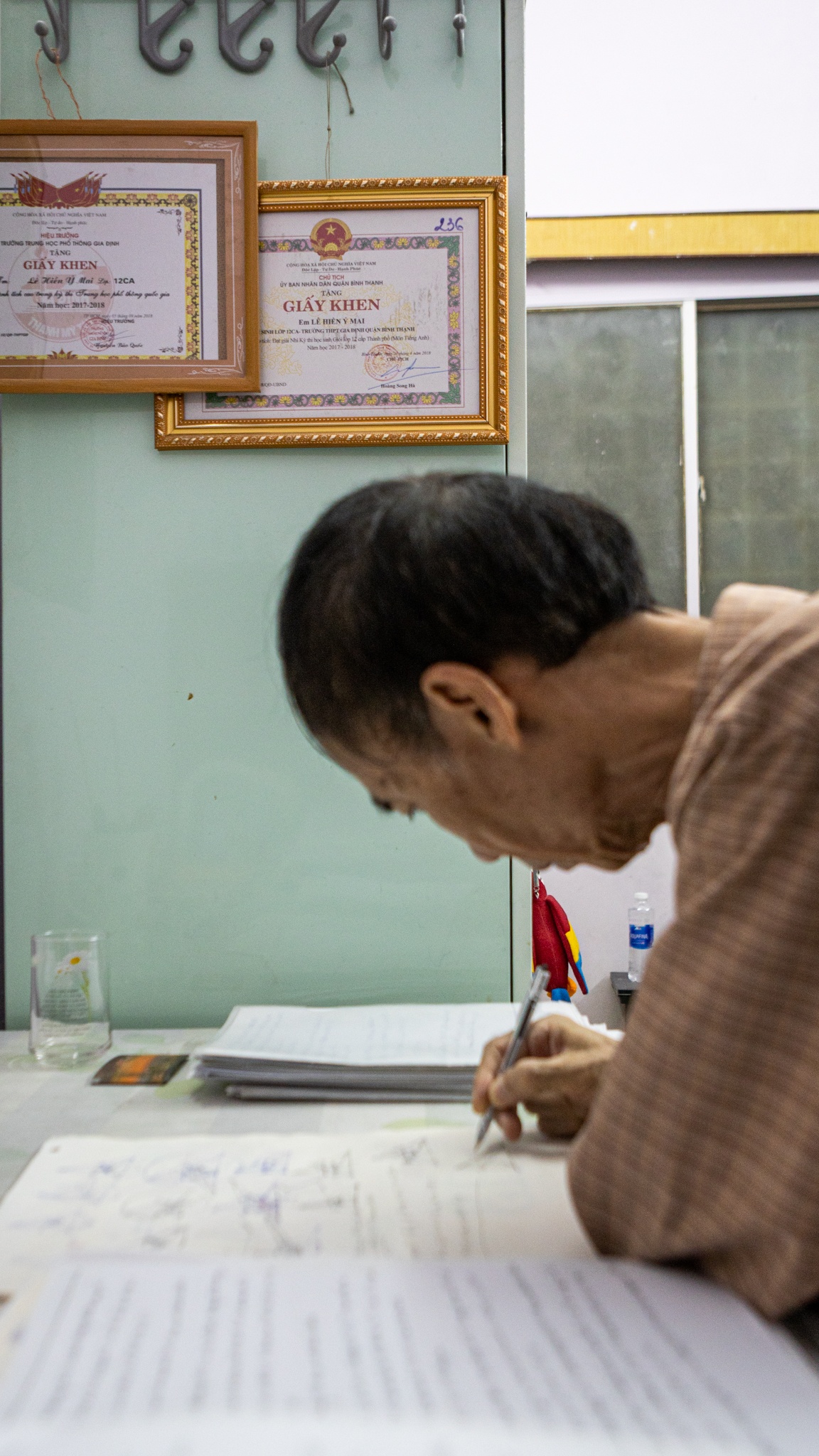 Le Ba Khanh Trinh anh 24