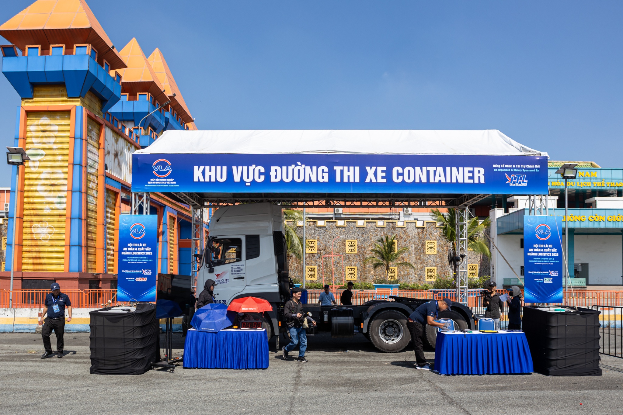 thi lai xe tai anh 5