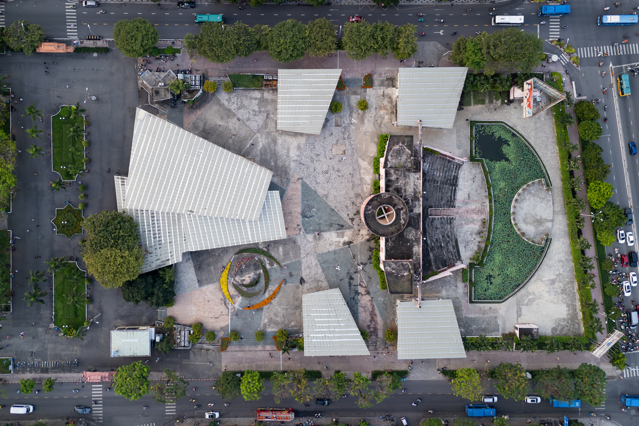 san khau Sen Hong TP.HCM anh 2