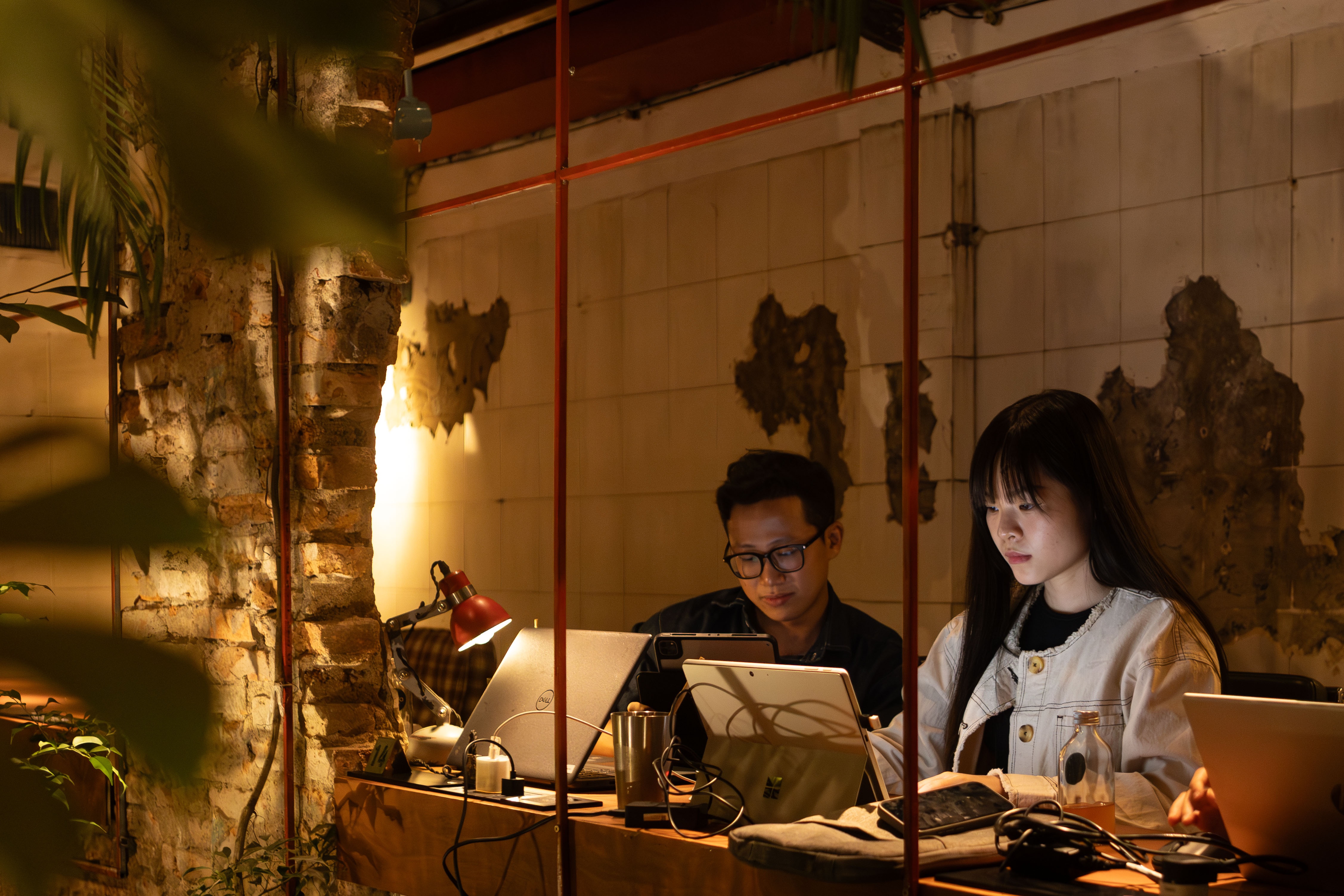 ca phe,  laptop,  ngay dau nam moi anh 7