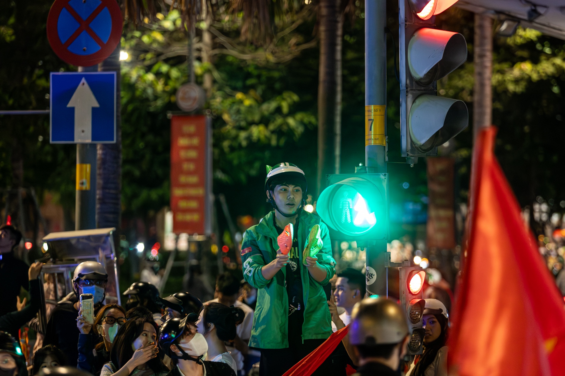 nguoi dan TP.HCM di bao anh 7