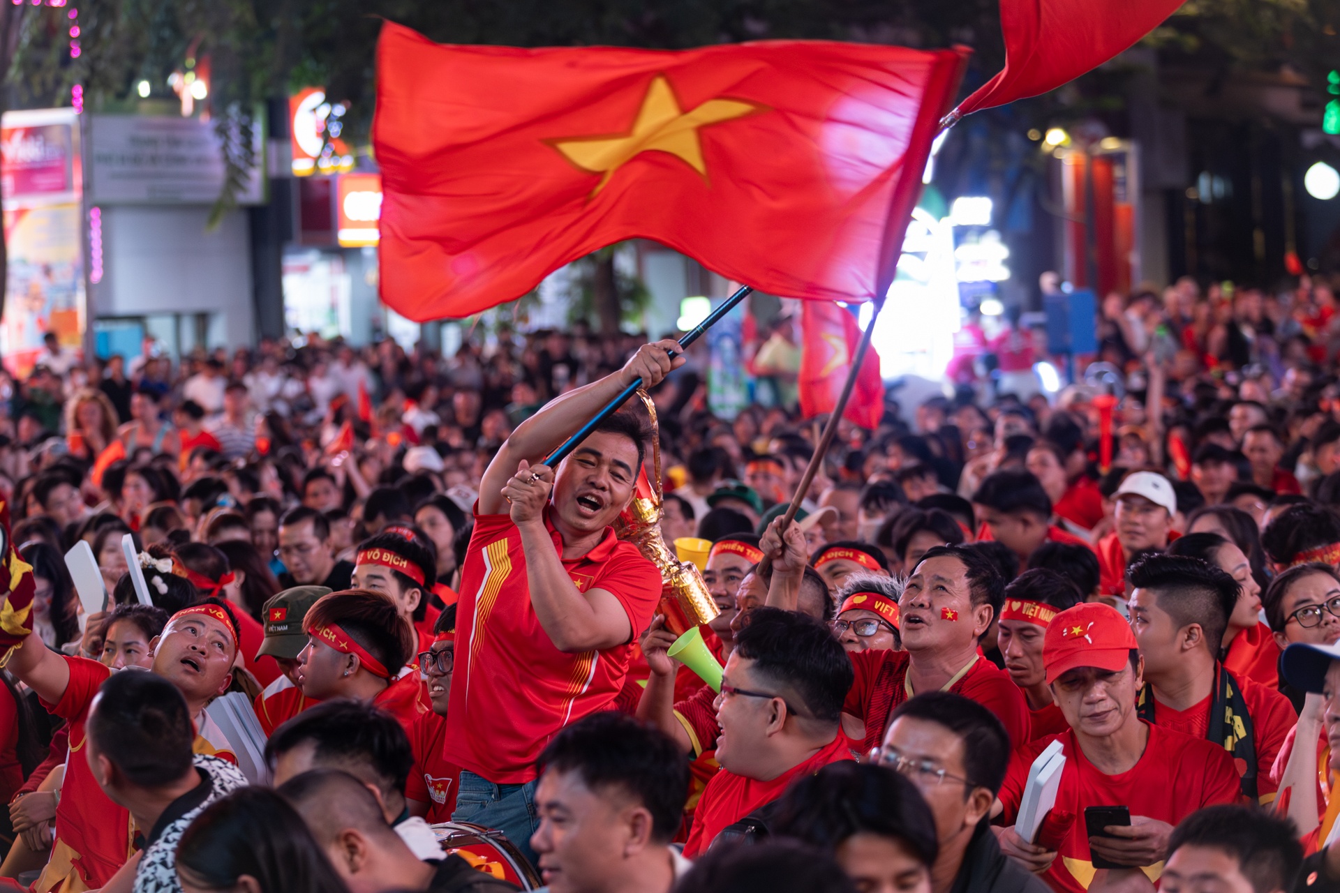 U23 Viet Nam thua Trung anh 7