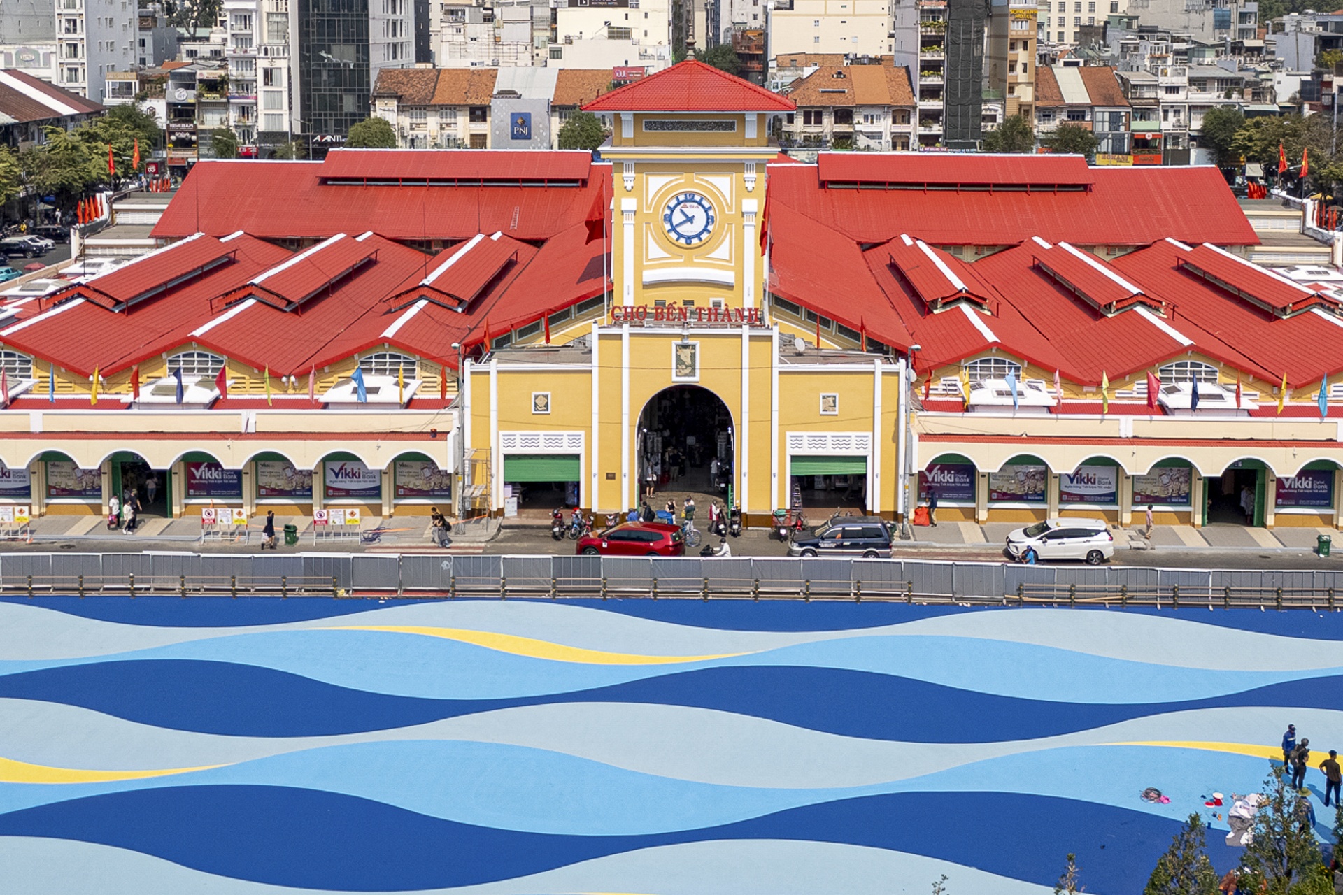 Cho Ben Thanh khac la sau chinh trang hinh anh