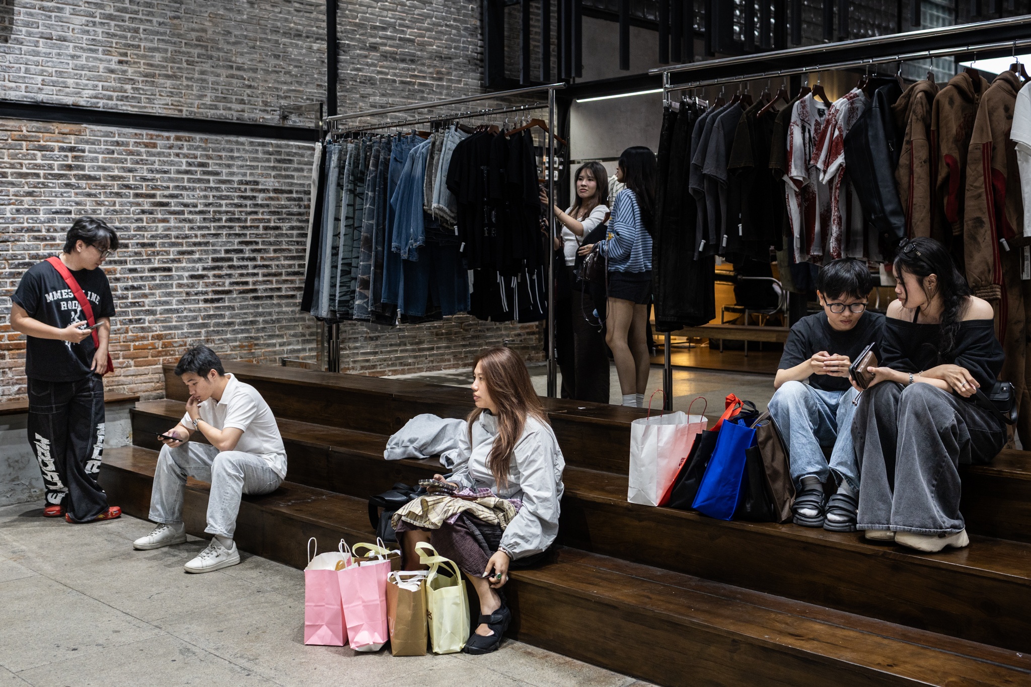 Tet,  tre,  mua sam,  2026 anh 7