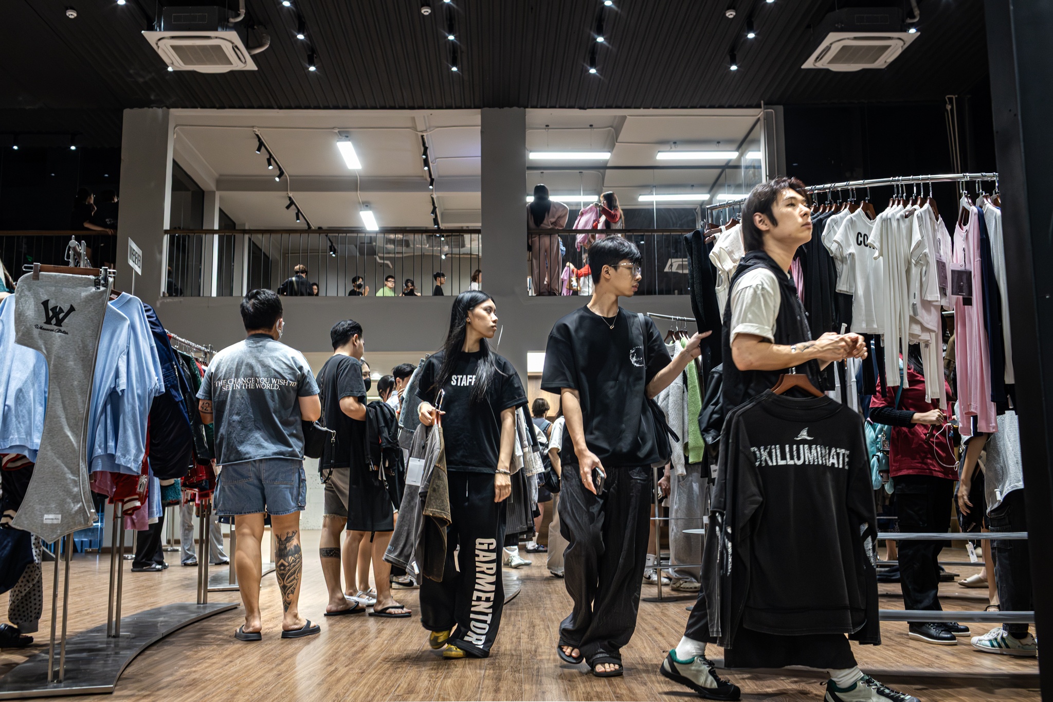 Tet,  tre,  mua sam,  2026 anh 6