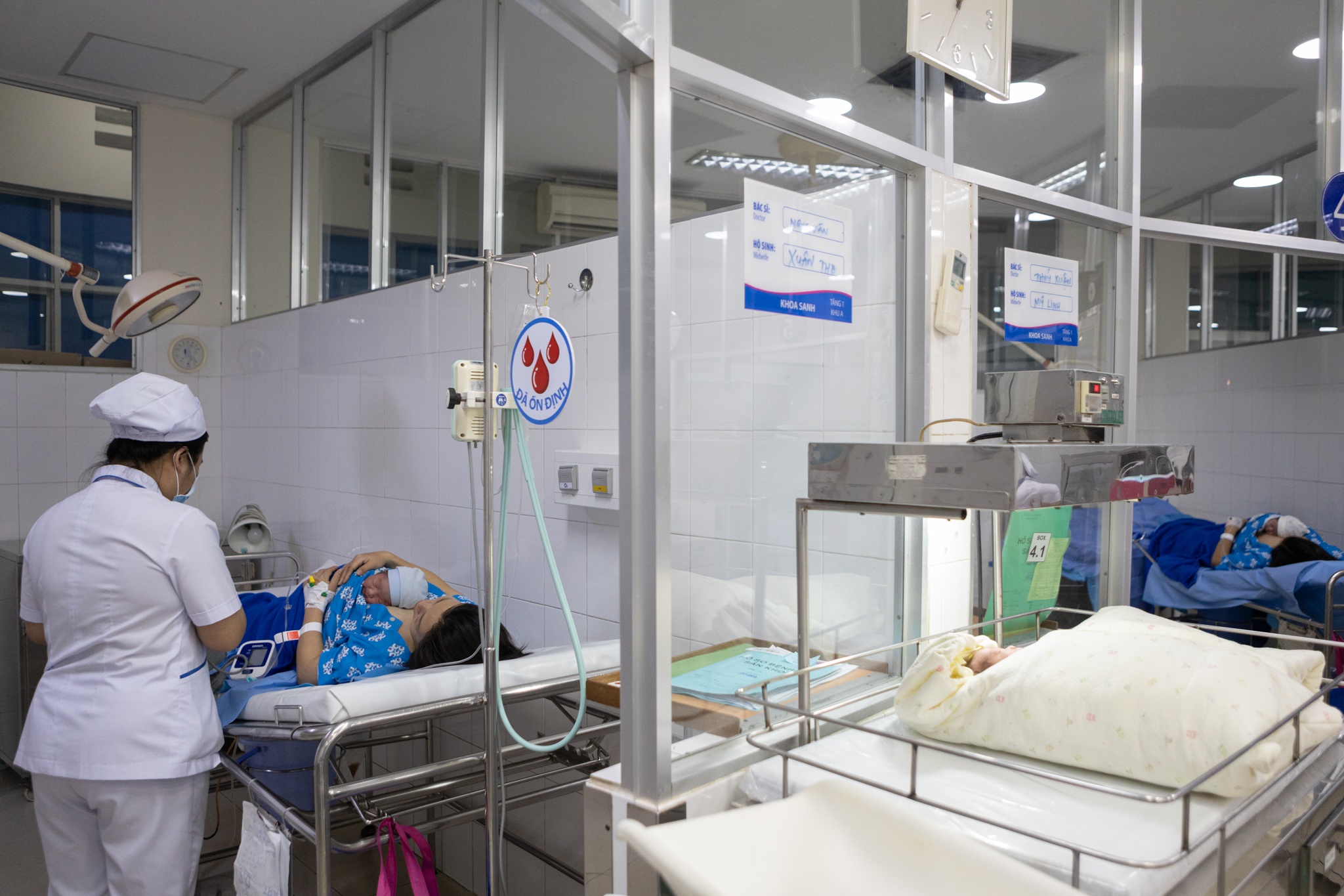 em be Binh Ngo anh 1