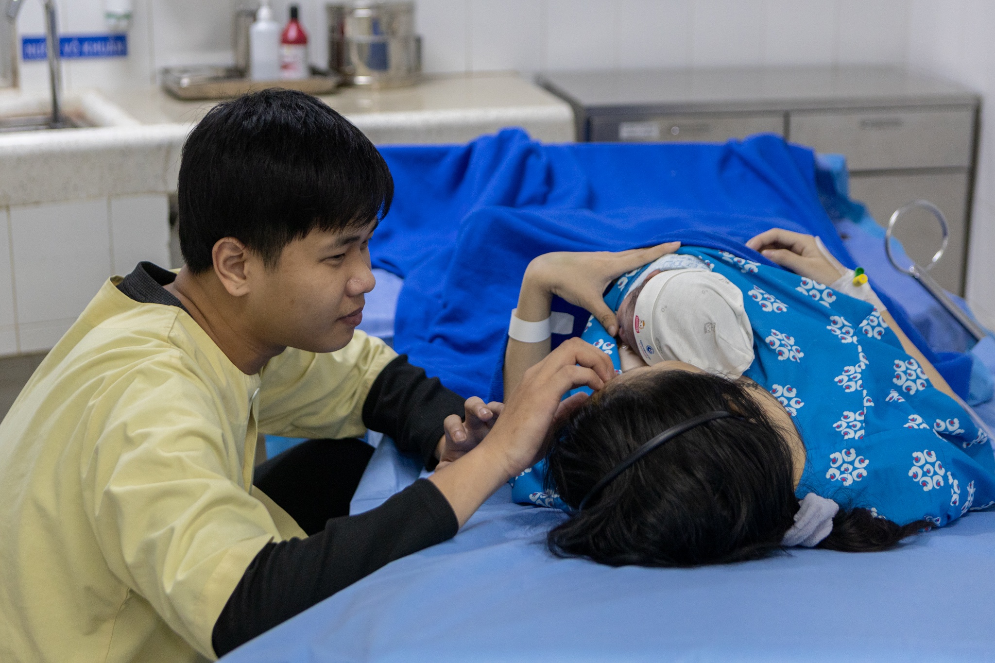 em be Binh Ngo anh 7