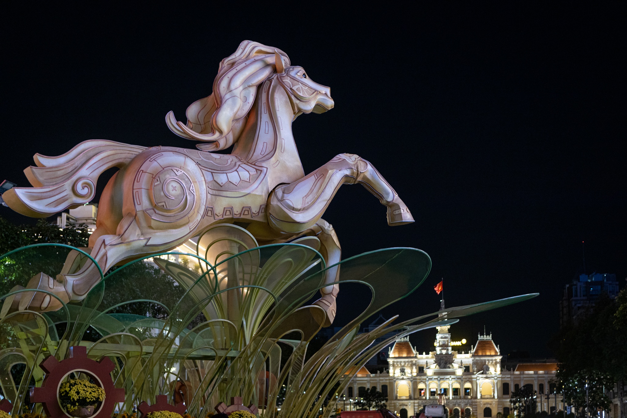 Hoan thanh don dep duong hoa Nguyen Hue hinh anh