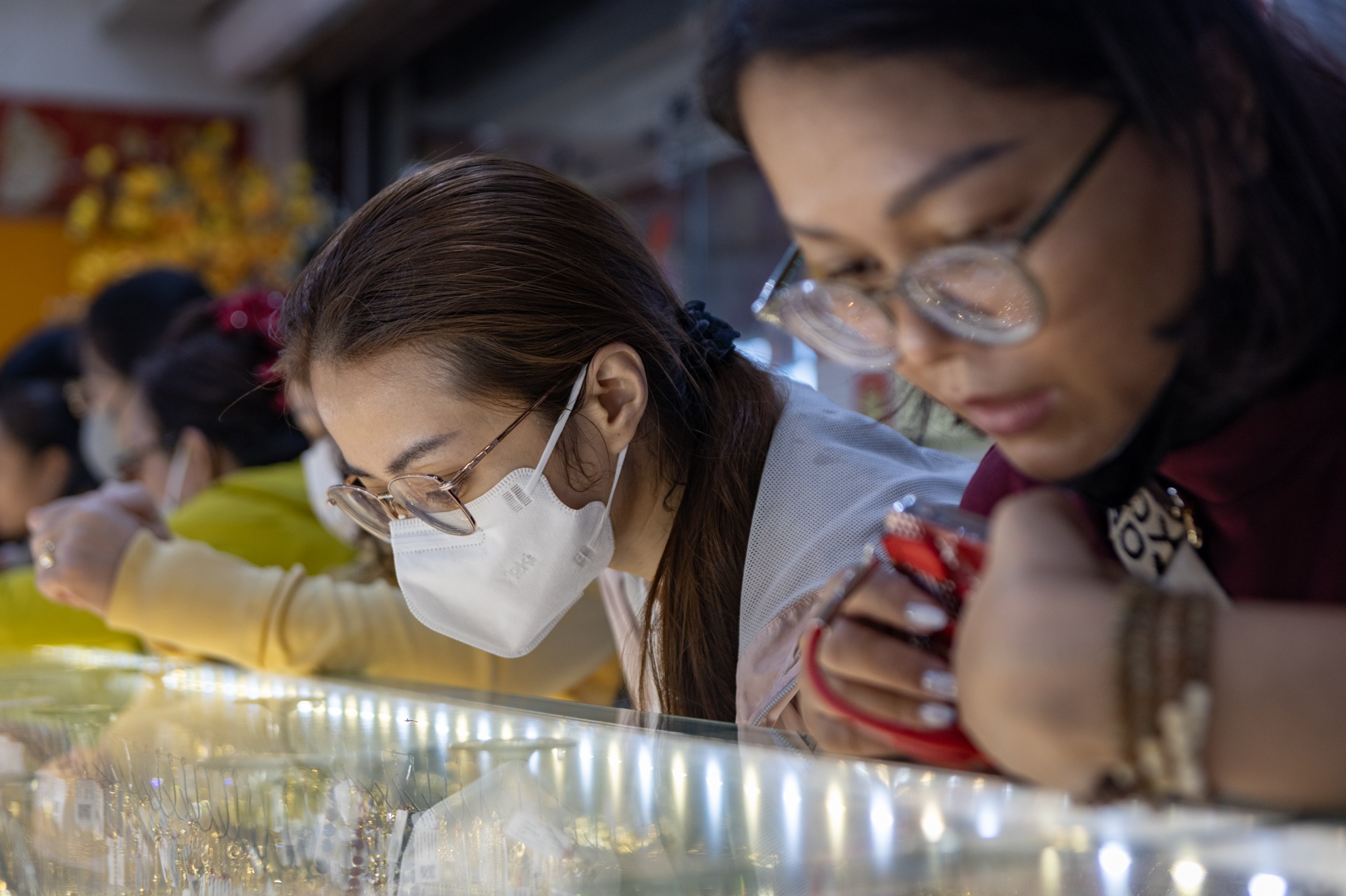 Gia vang mieng tang vuot 185 trieu dong/luong hinh anh