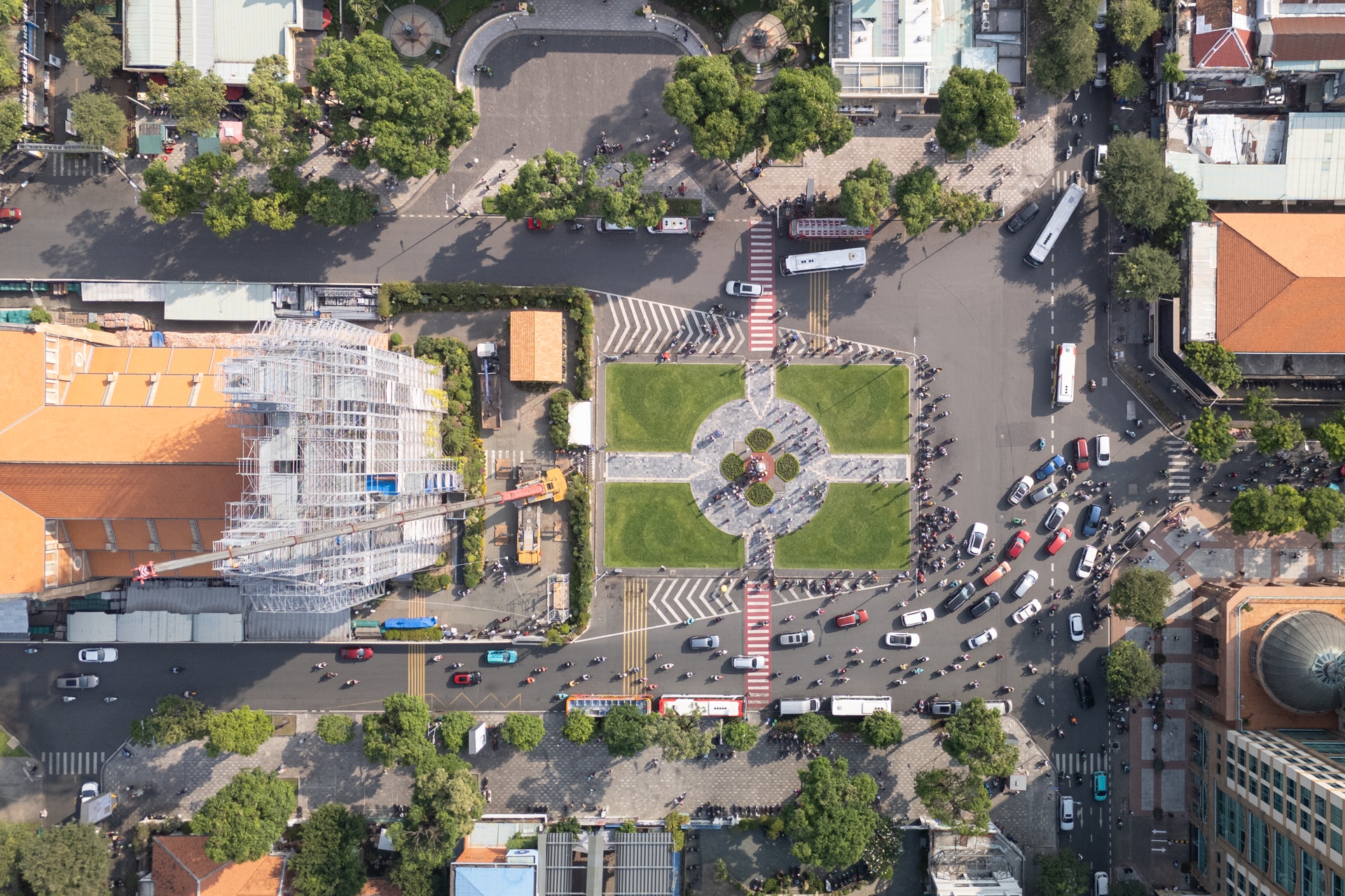 Thanh gia Duc Ba TP.HCM anh 11