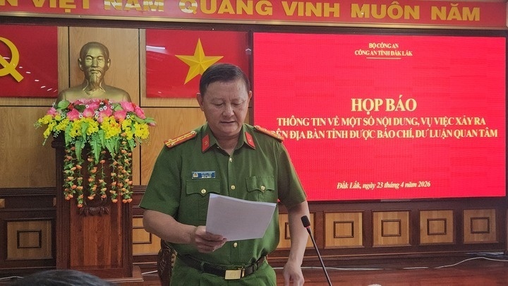 Nam sinh lop 12,  tai nan tu vong anh 1