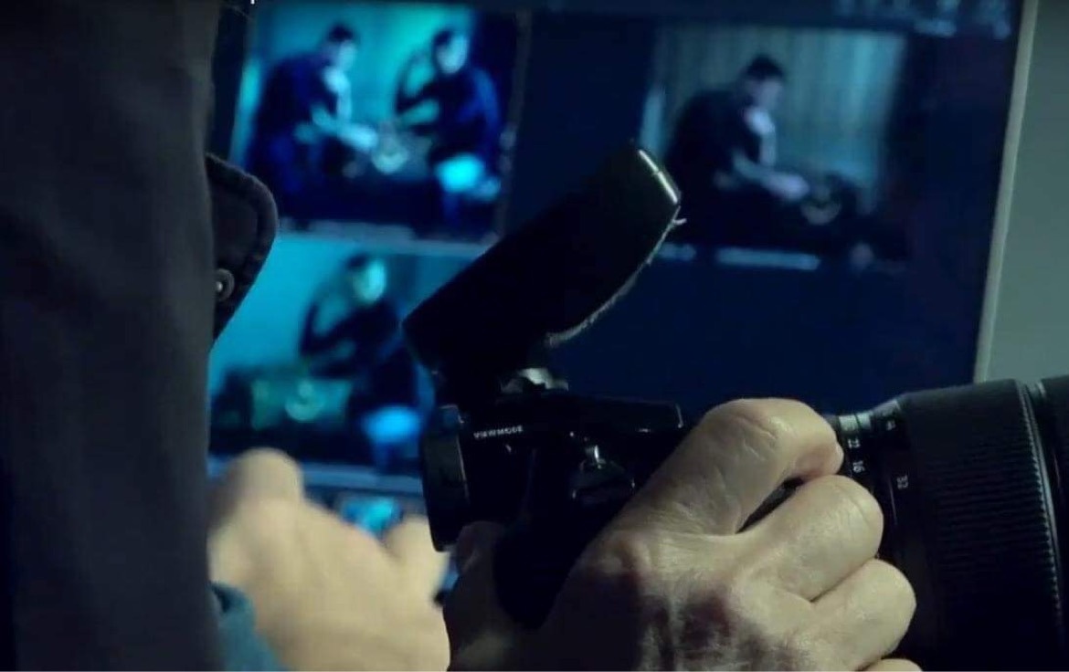 Messi va Rolnado,  Louis Vuitton chieu tro anh 4