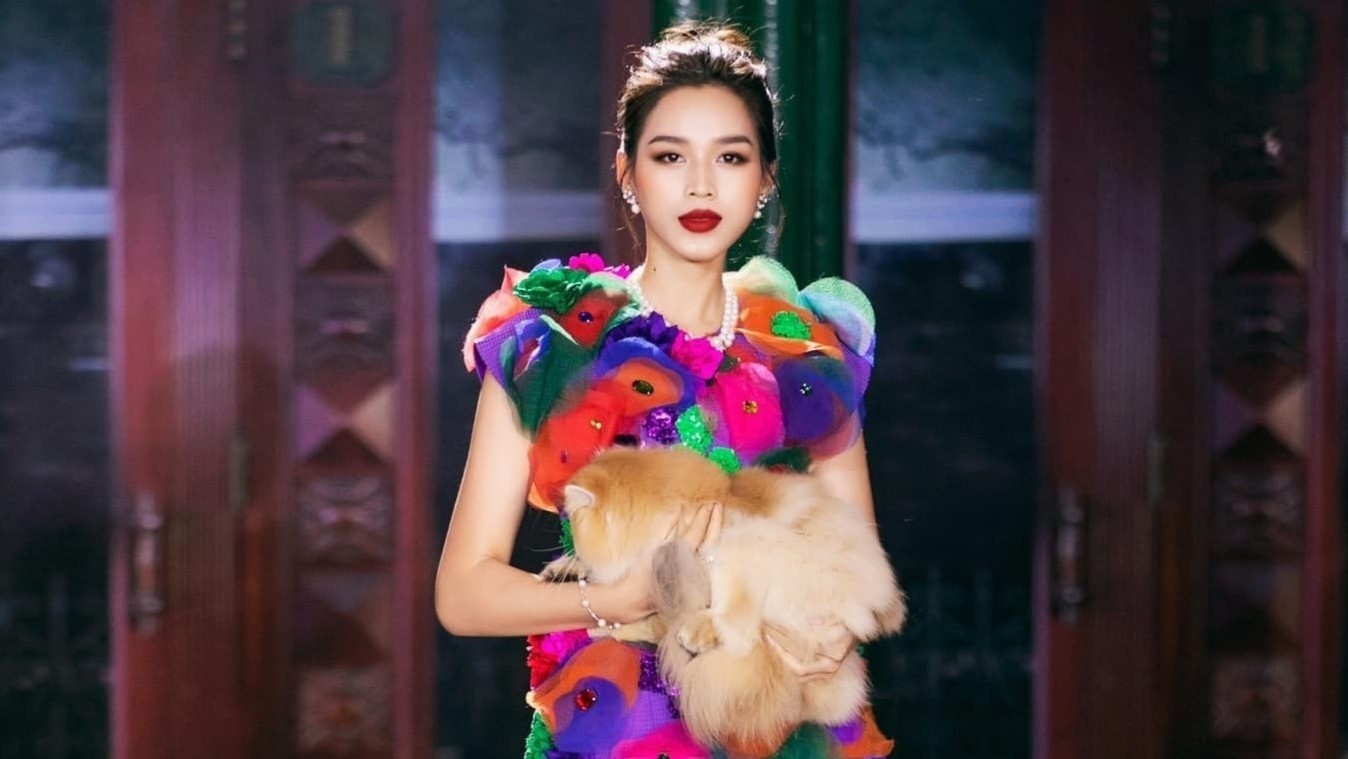 Nha thiet ke thoi trang,  MInh Tu,  H'Hen Nie anh 11