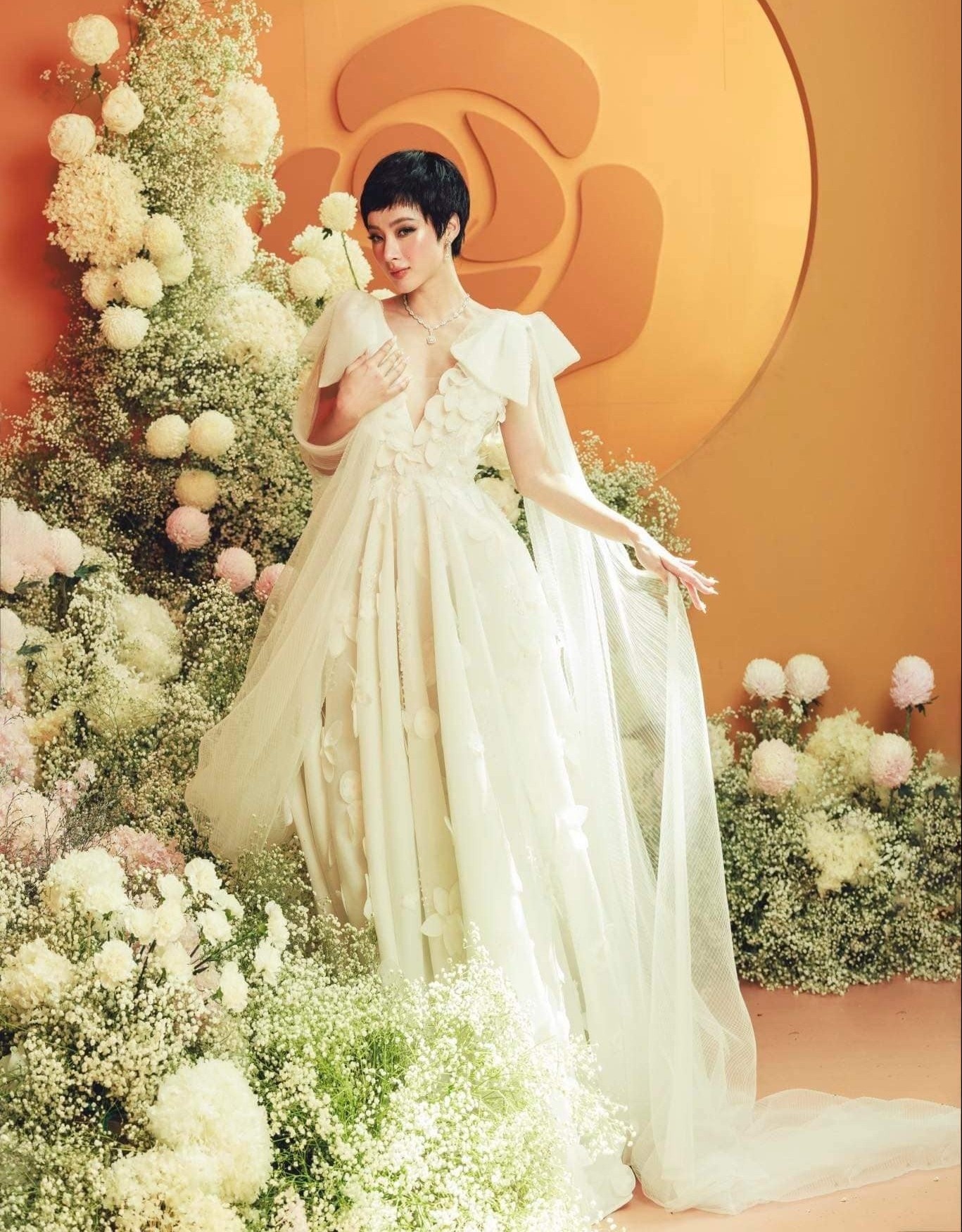 Doan Thien An,  Luong Thuy Linh,  Ngoc Chau anh 5