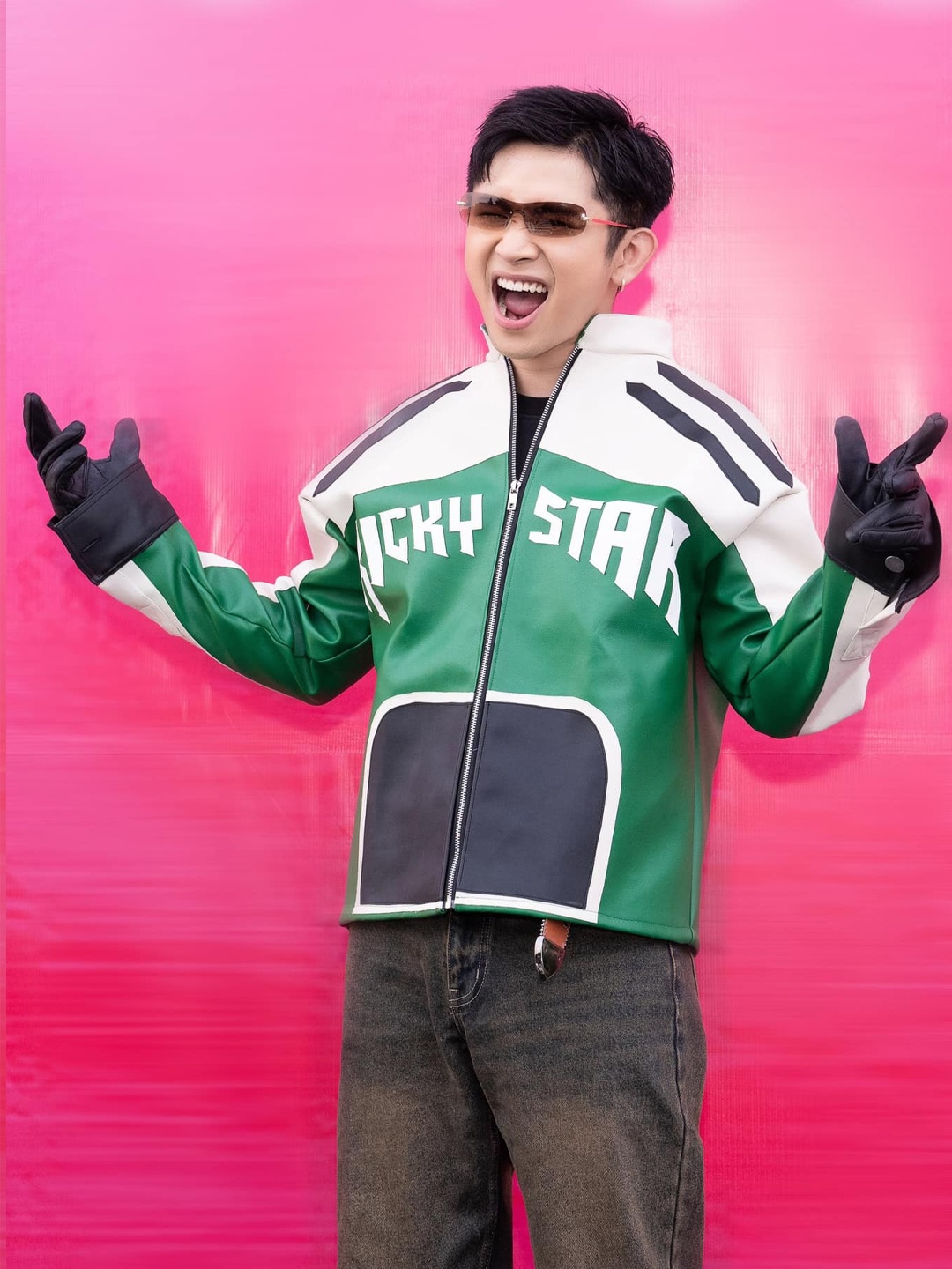 Hoa hau Viet Nam,  Avatar 2,  Do Thi Ha,  Tieu Vy anh 1