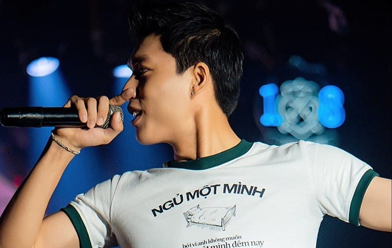 Mac ho eo nhu HIEUTHUHAI van duoc chuong hinh anh