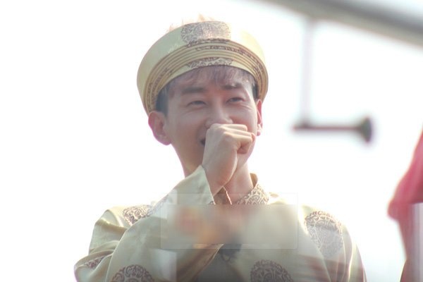 Sao Hàn mặc áo dài ảnh 5 Sao Han mac ao dai anh 5