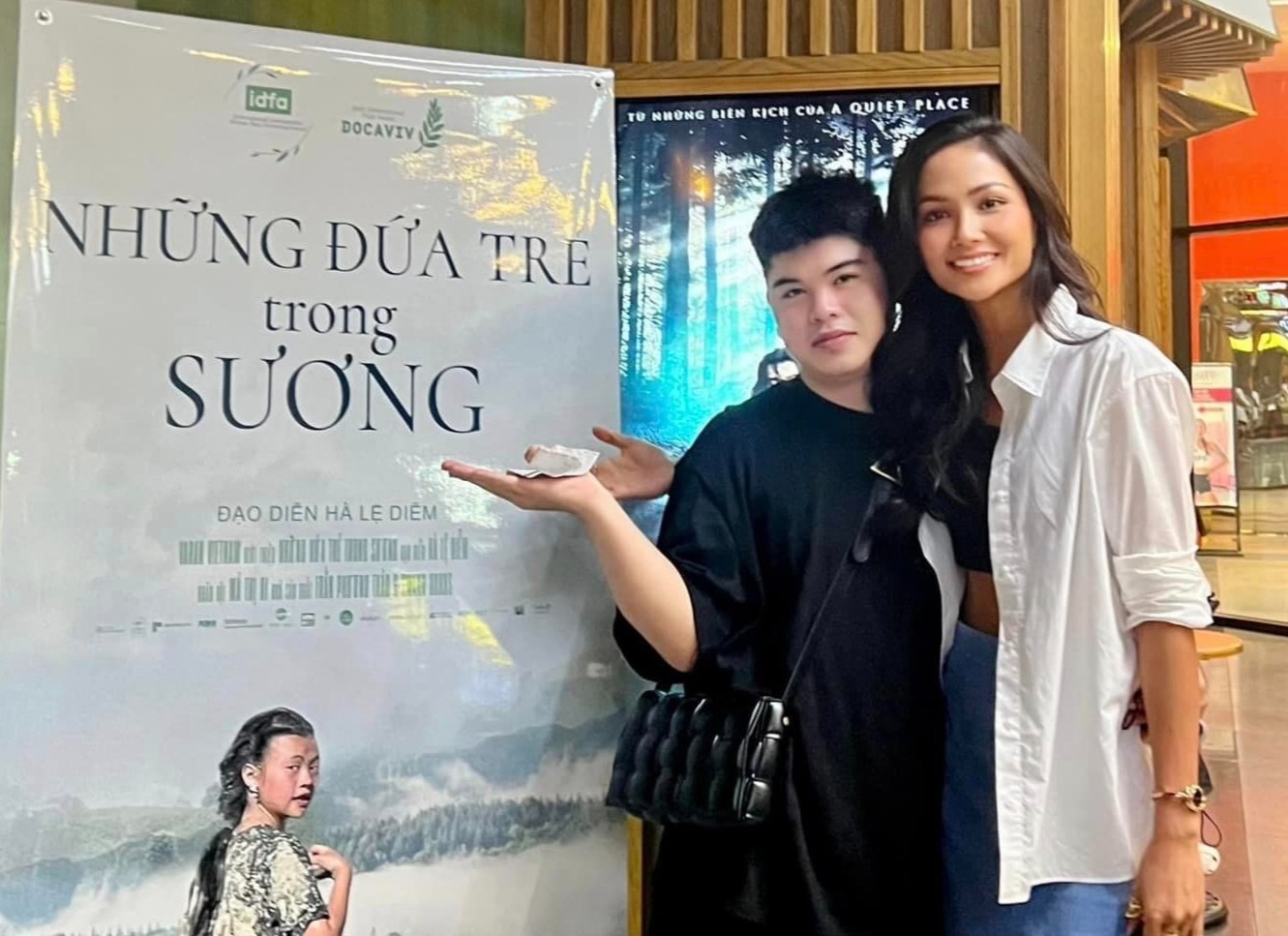 Suat chieu phim Viet lot top Oscar qua it, H'Hen Nie bao rap that bai hinh anh