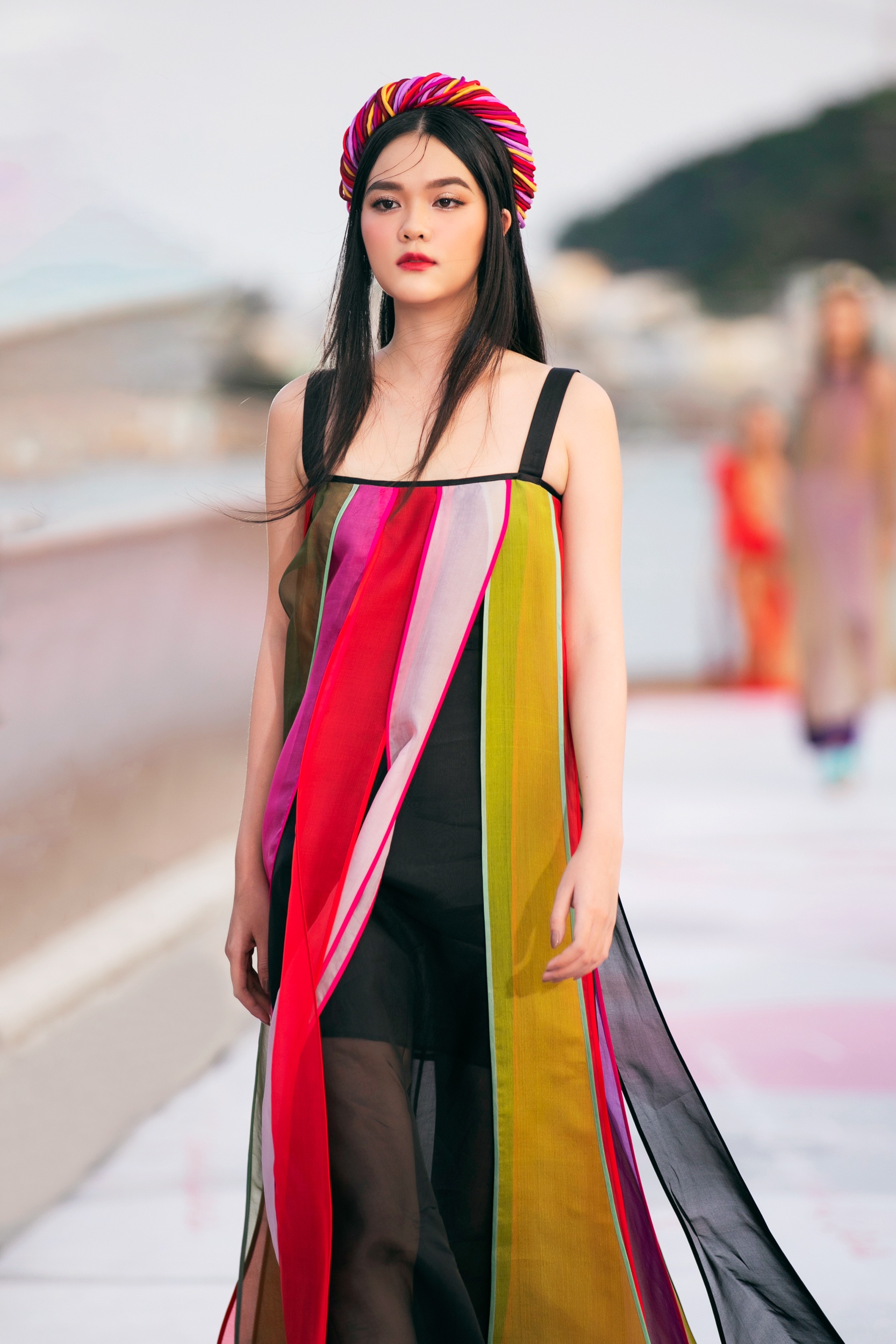 Ngoc Chau va me anh 4