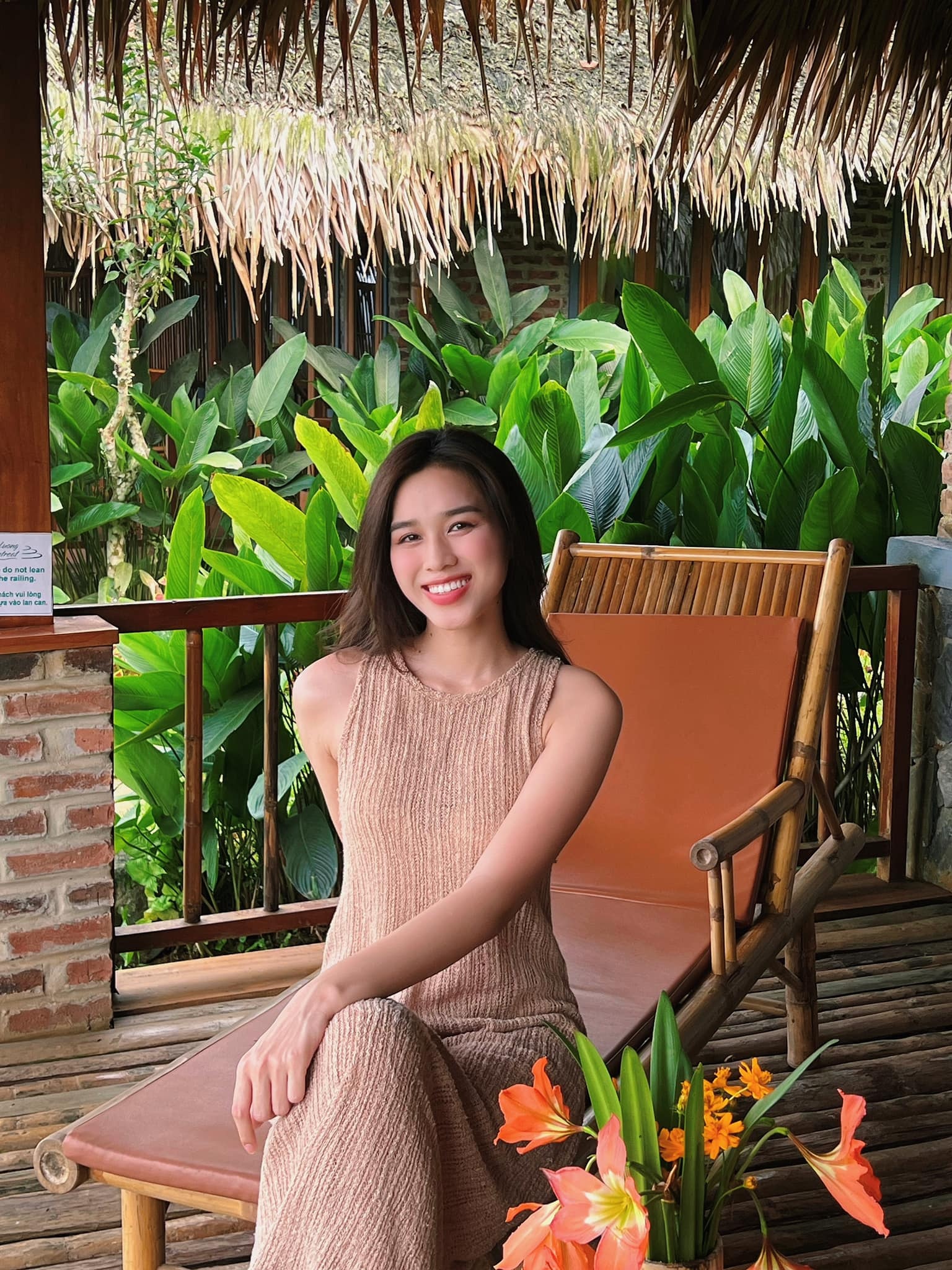 Do Thi Ha bikini anh 7