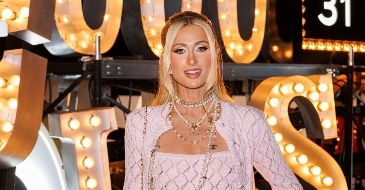 Paris Hilton mac dep hinh anh