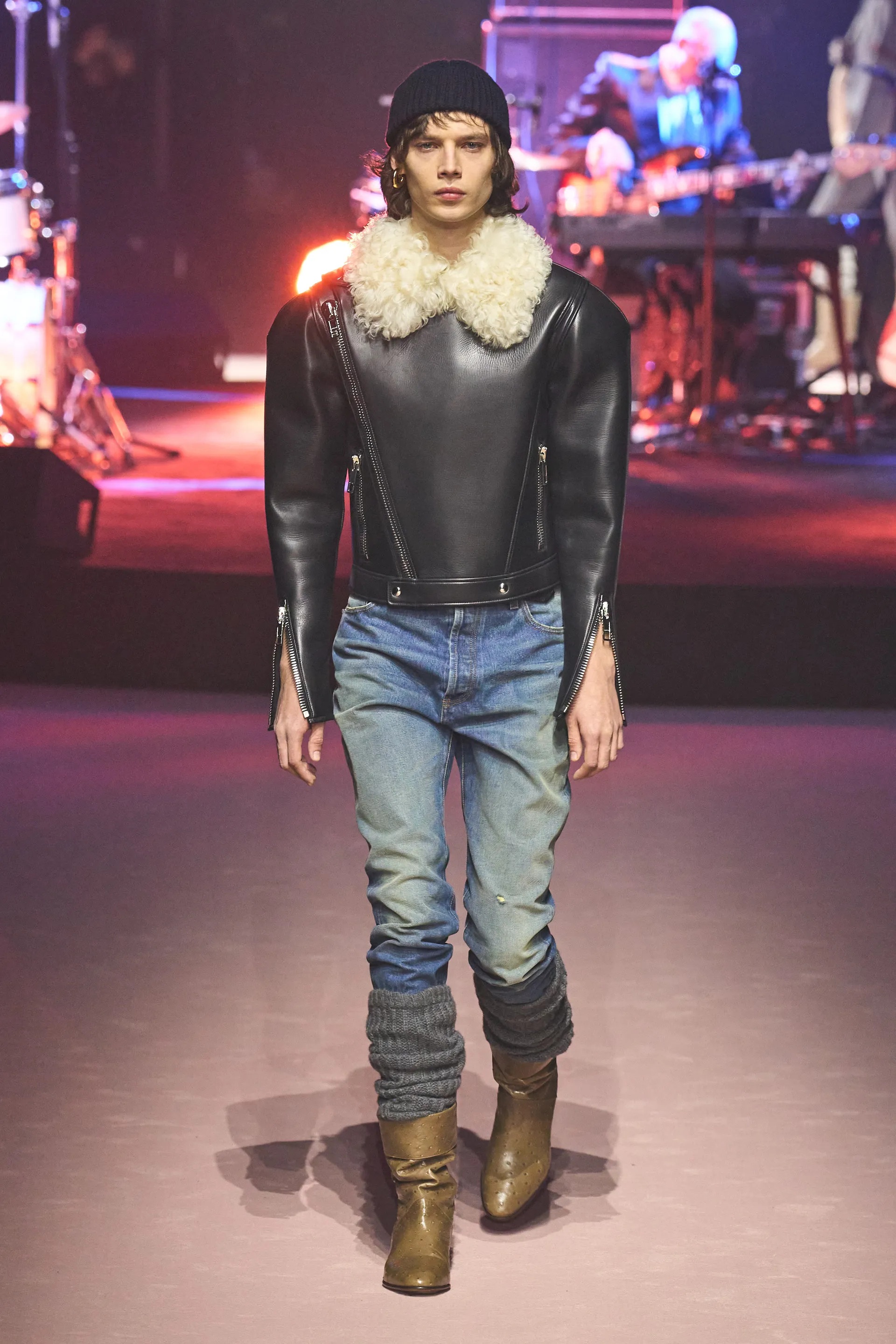 Son Tung Gucci anh 1