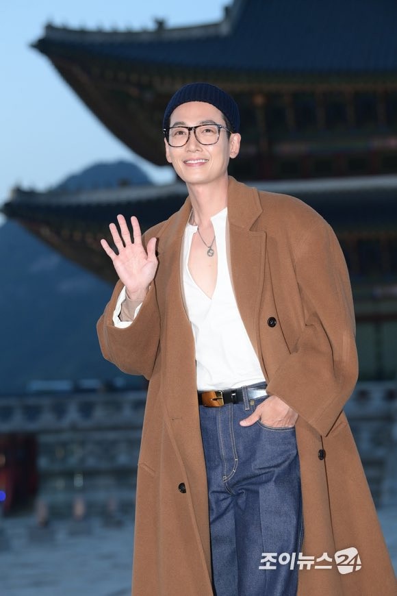 Son Tung Gucci anh 5