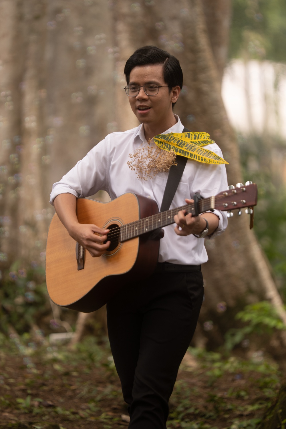 Linh Nga cattwalk anh 6