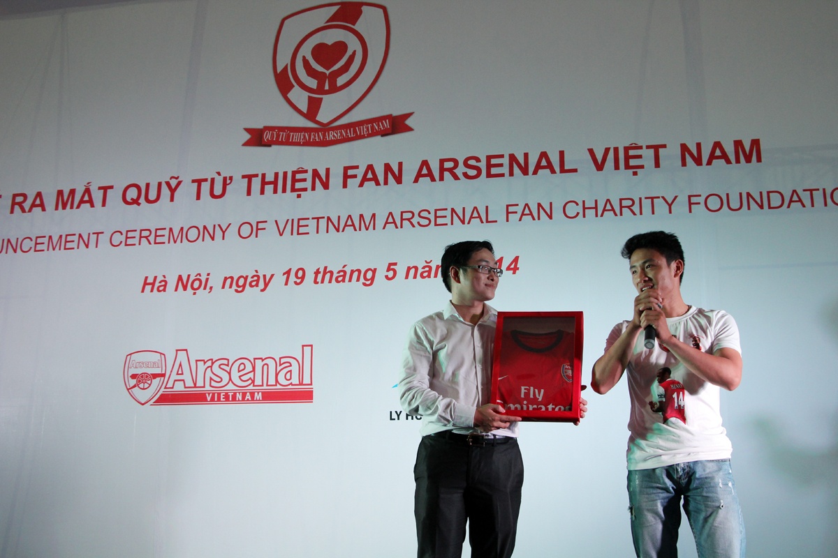 Ky vat vo gia cua Running man chua duoc rao ban tren eBay hinh anh