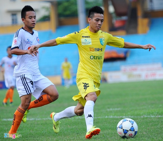Nong bong cuoc dua vo dich V.League 2014 hinh anh