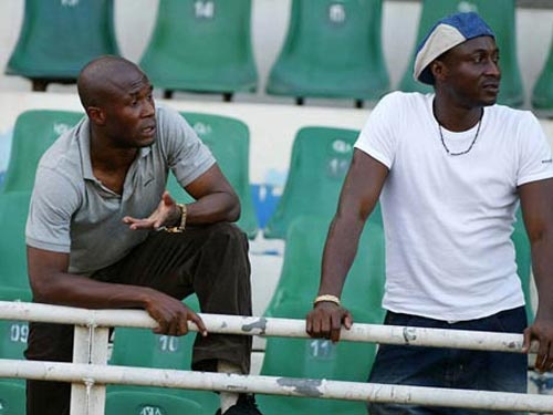 Tien dao cua Thanh Hoa buong loi chui tuc FIFA hinh anh